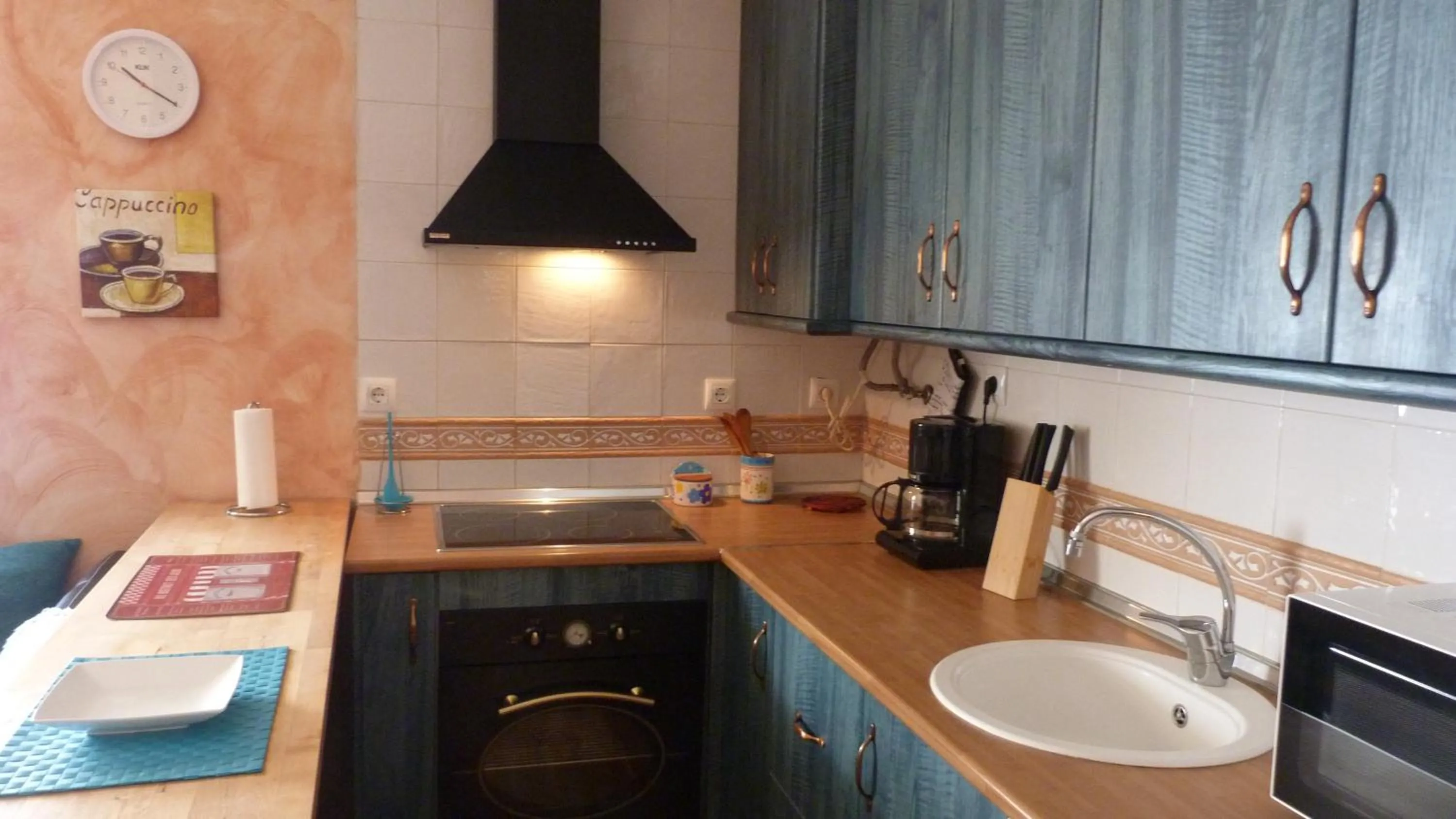 Kitchen or kitchenette in Apartamento La Plazuela