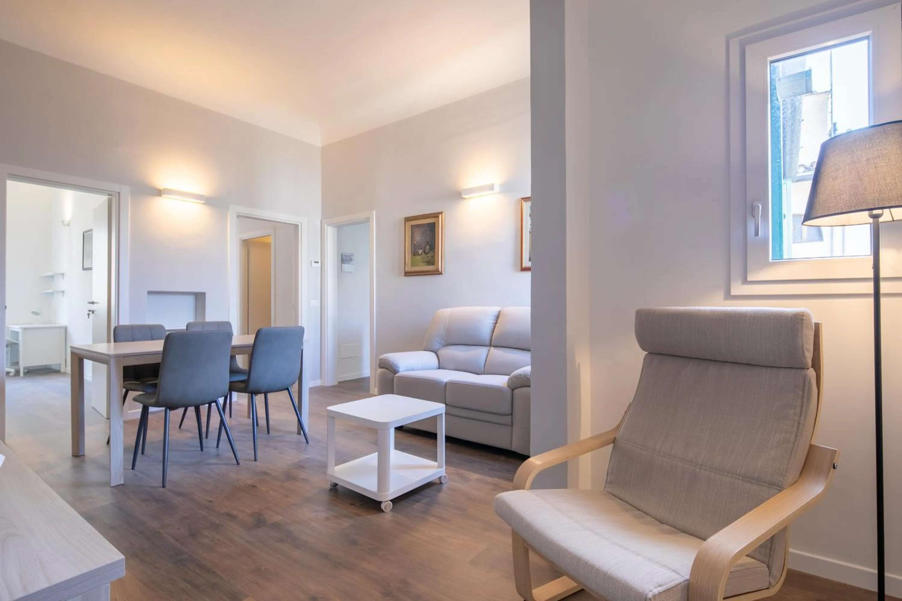 Living room in Indipendenza House by Mmega