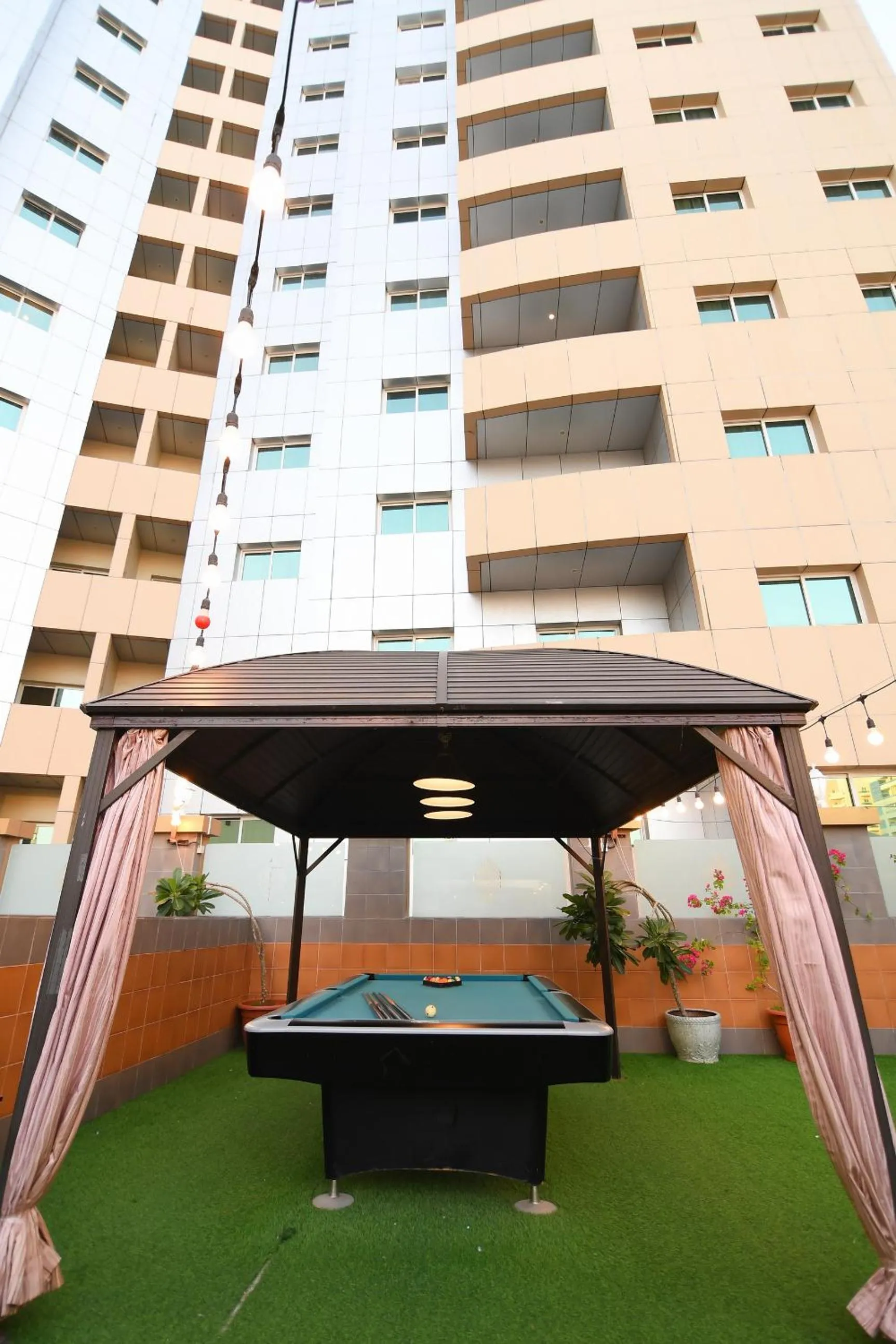 Billiard in Emirates Stars Hotel Apartments Dubai