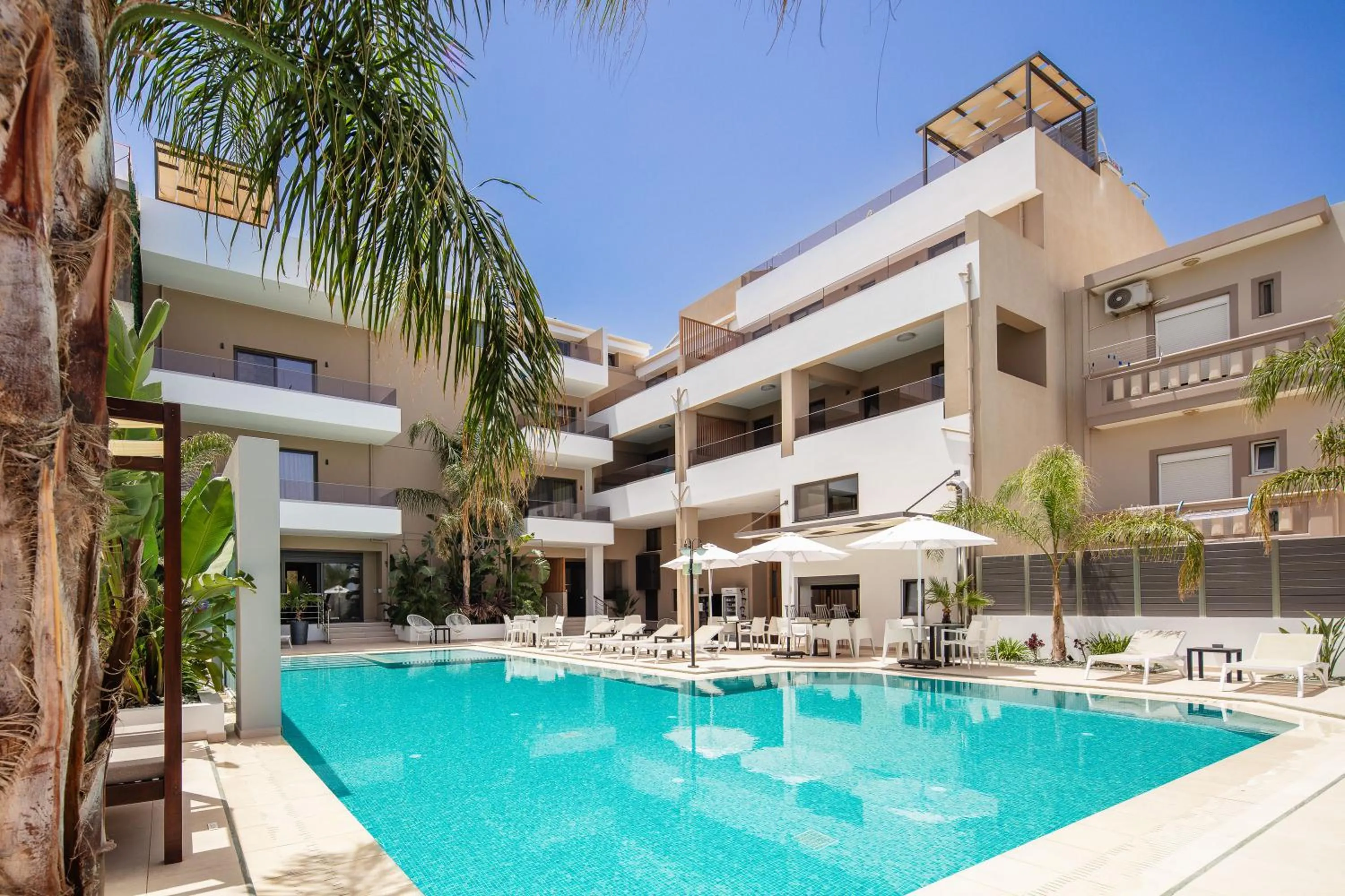 Swimming pool in Sapphire Blue Suites