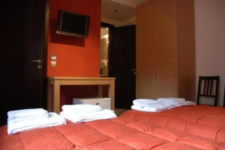 Thalia Rooms