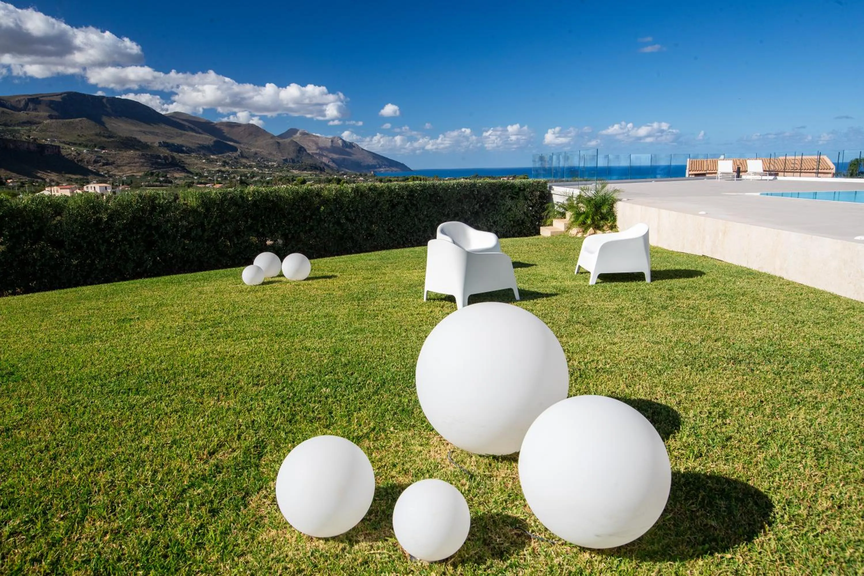 Spring in Villa Etesiae