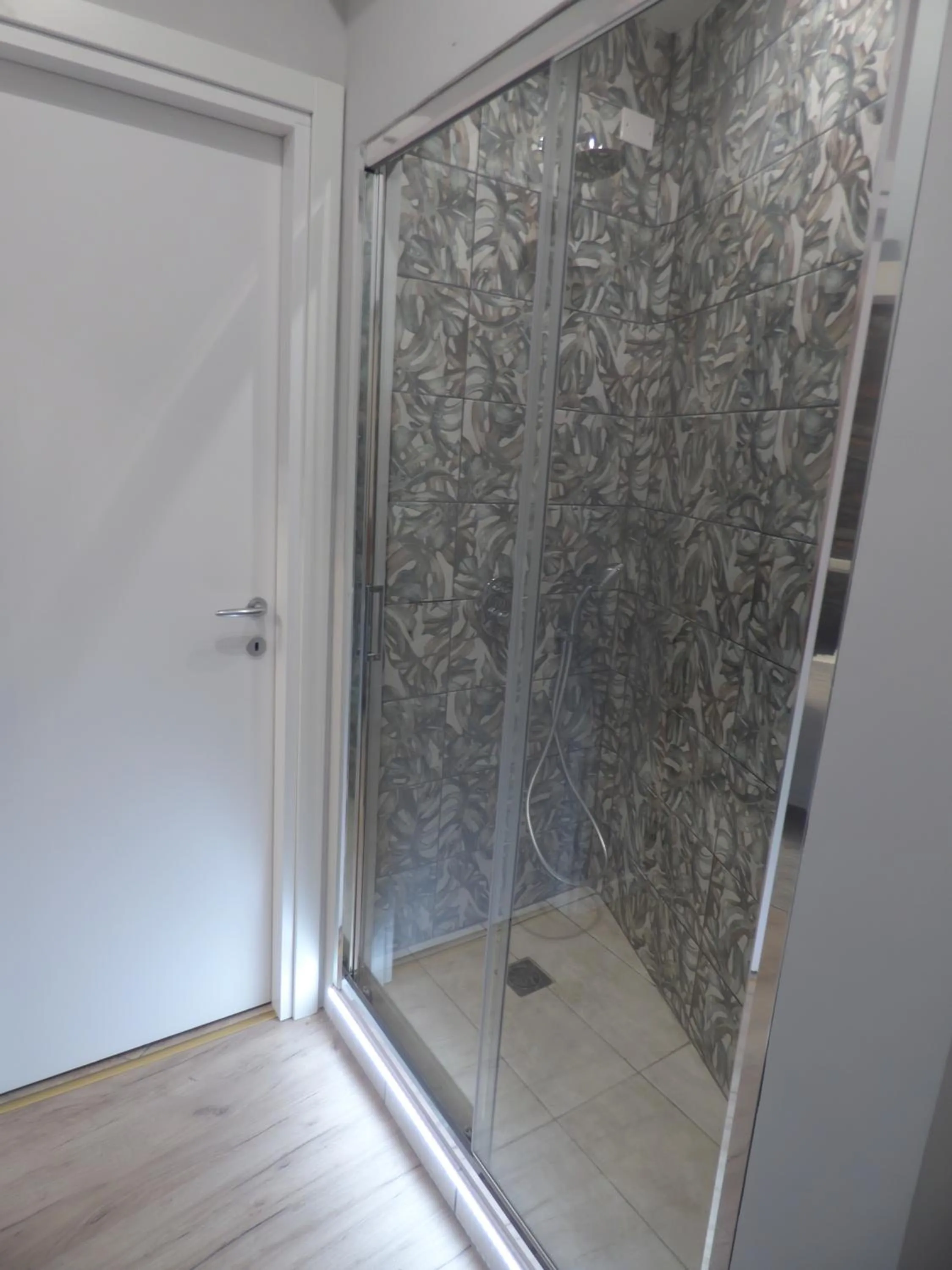 Vite 99 spanish steps room