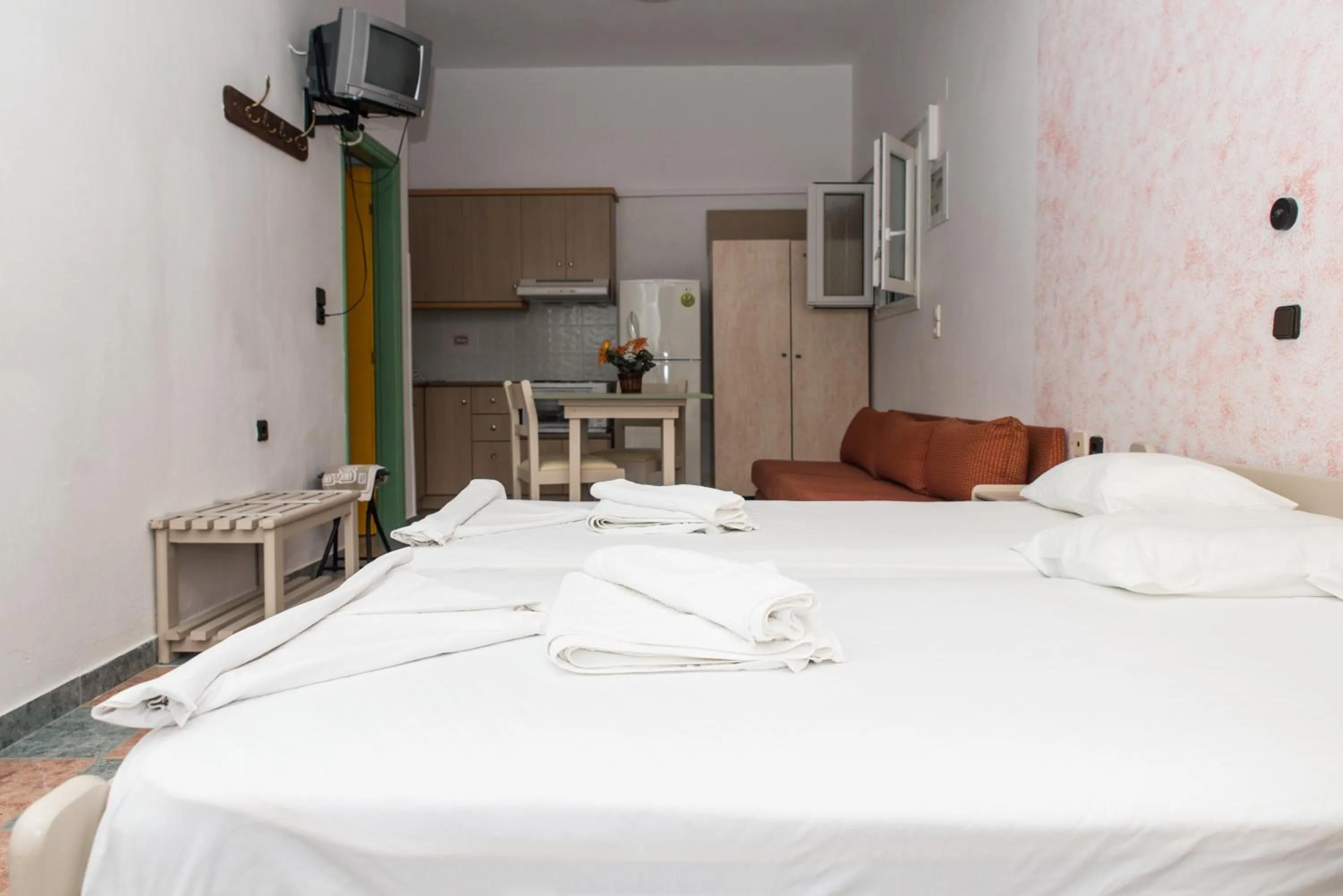 Photo of the whole room, Bed in Villa Maria