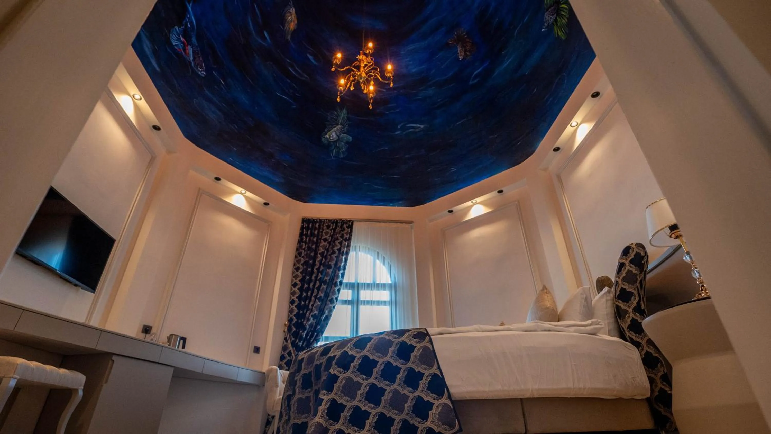 Bed in BANDIRMA PALAS OTEL