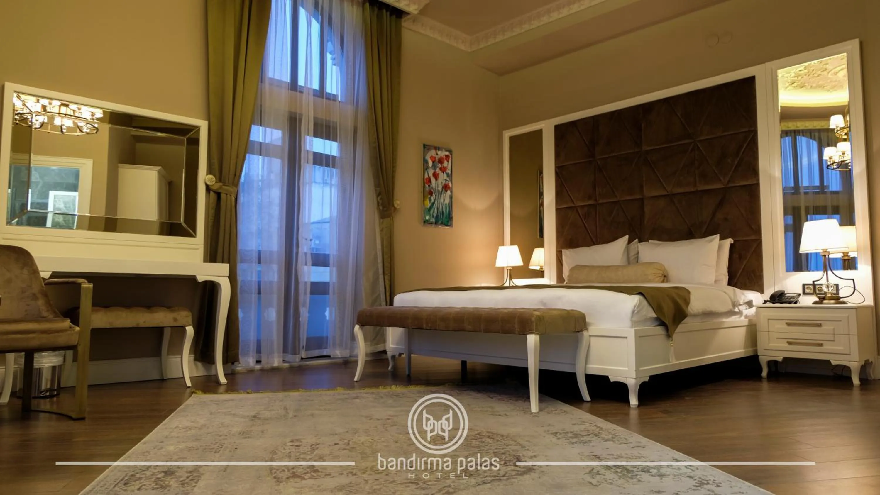 Bed in BANDIRMA PALAS OTEL