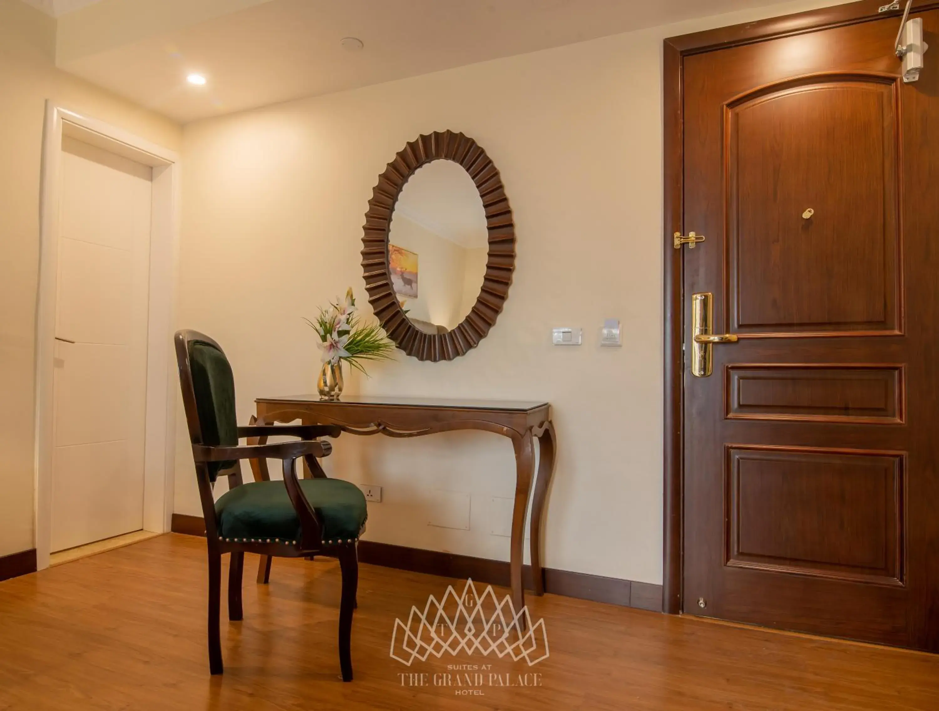 Seating area in The Grand Palace Hotel Seating area in The Grand Palace Hotel