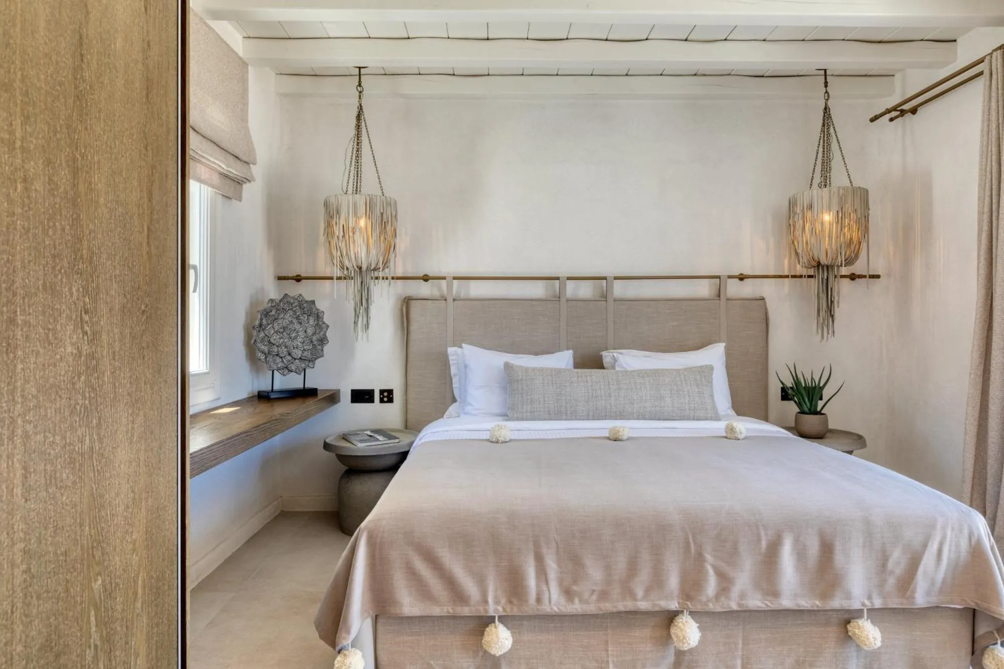 Bedroom, Bed in Mykonos Panormos Villas