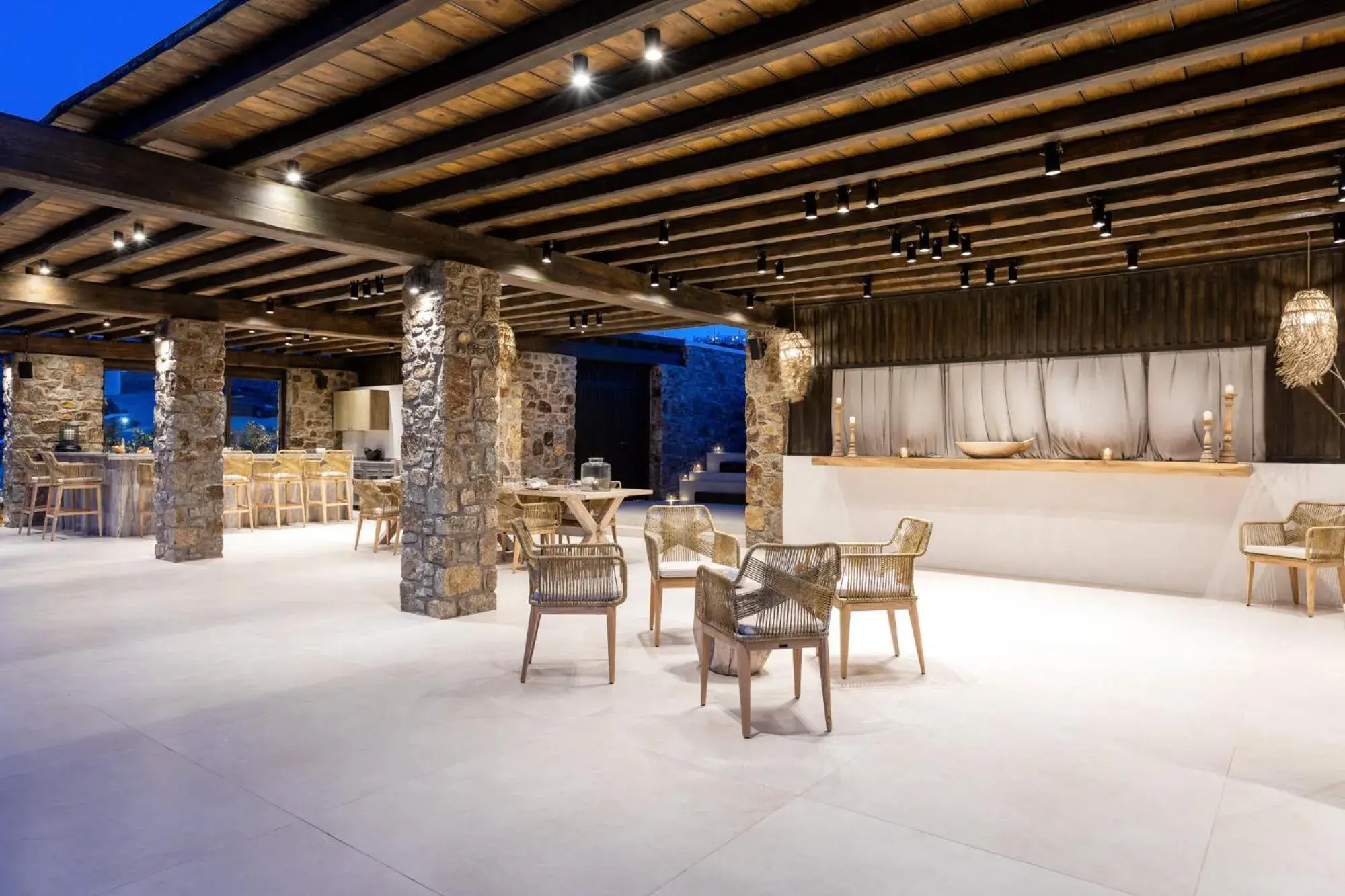 Lounge or bar in Mykonos Panormos Villas Lounge or bar in Mykonos Panormos Villas