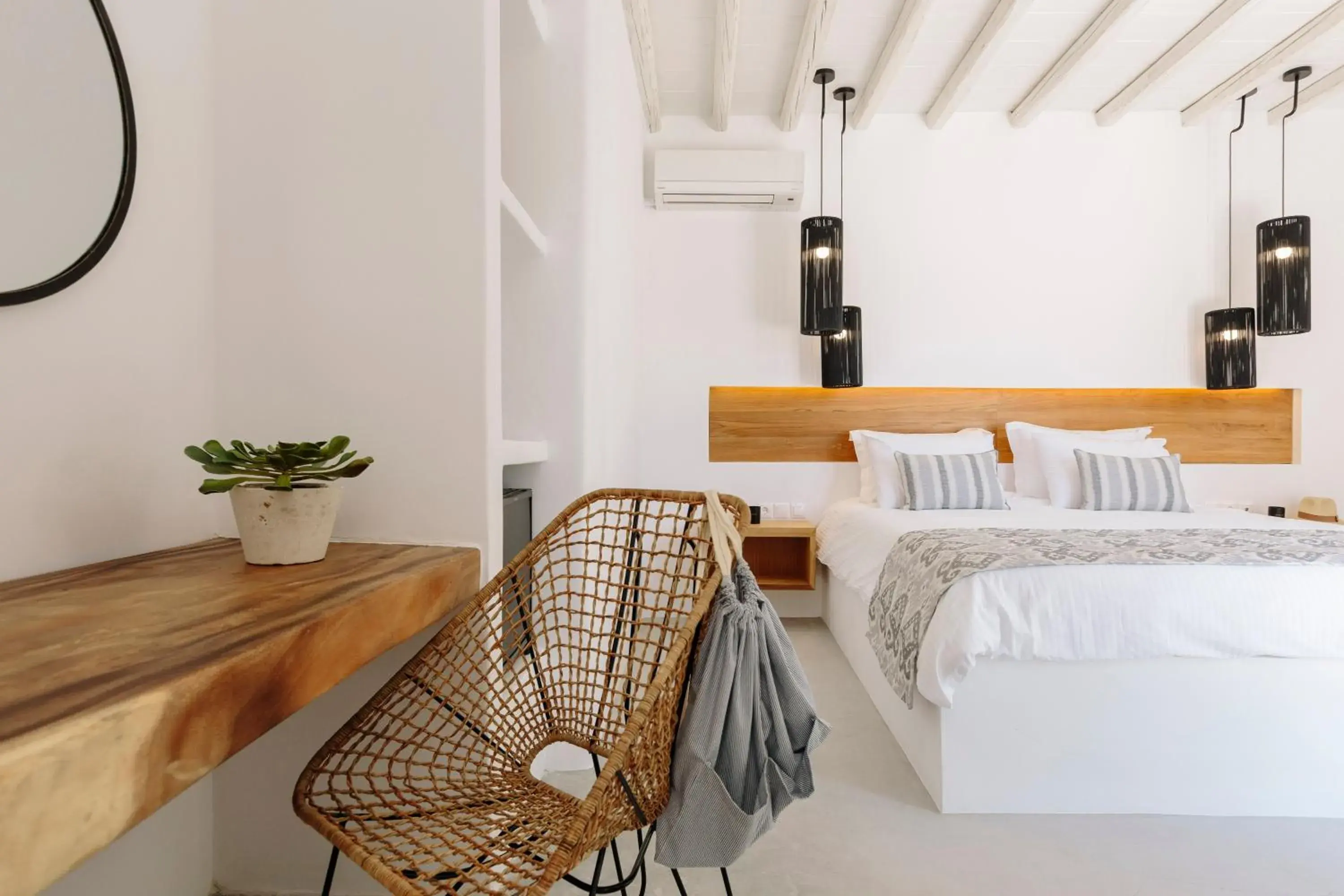 Bedroom, Bed in Mykonos Panormos Villas Bedroom, Bed in Mykonos Panormos Villas