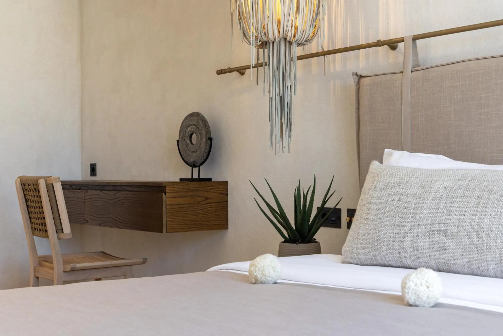 Bedroom, Bed in Mykonos Panormos Villas