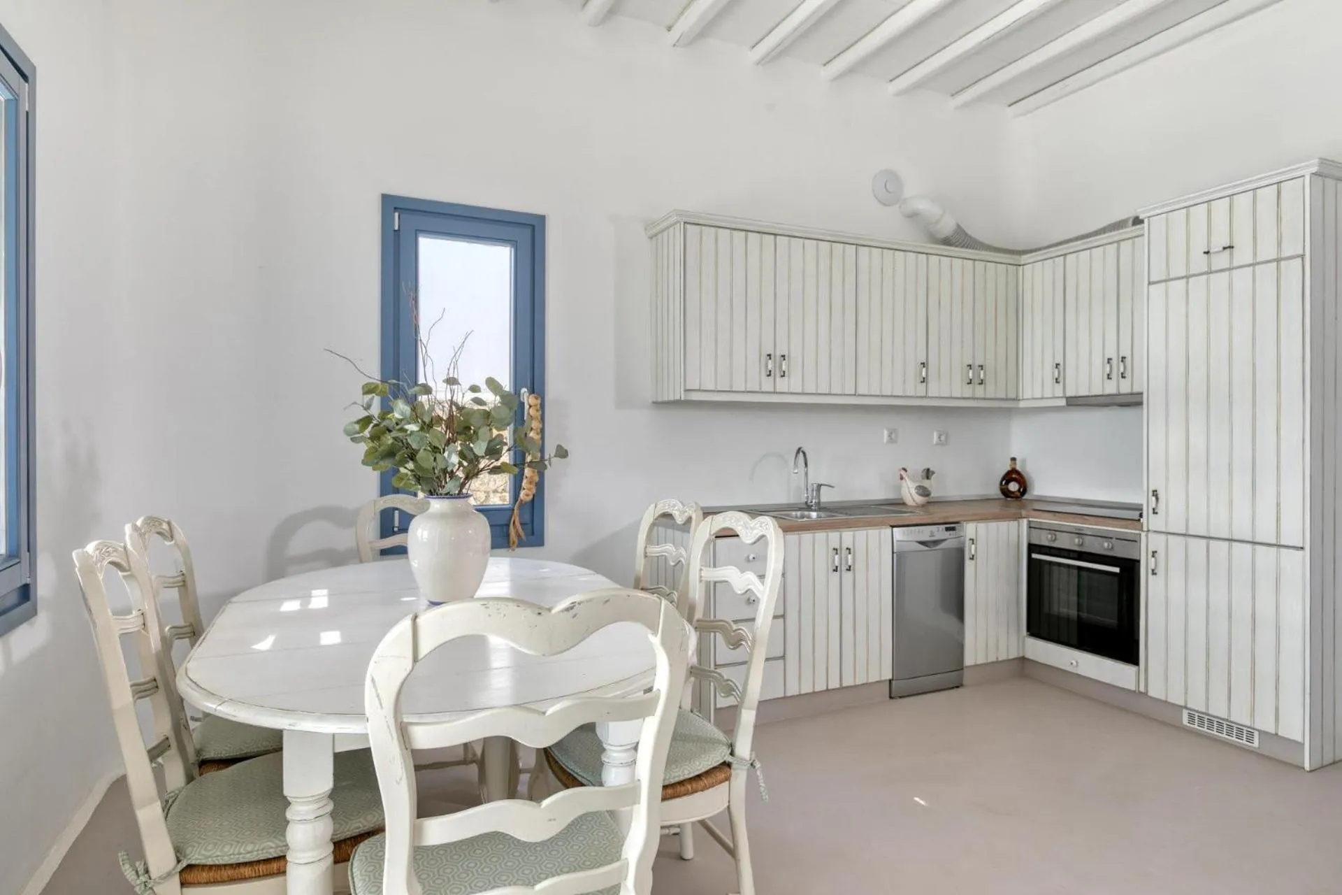 kitchen in Mykonos Panormos Villas