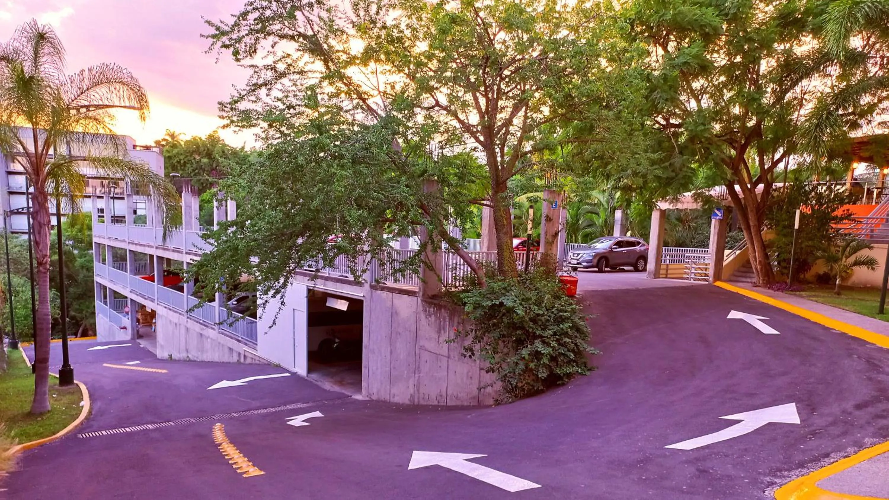 Property building in Holiday Inn Express & Suites Cuernavaca by IHG