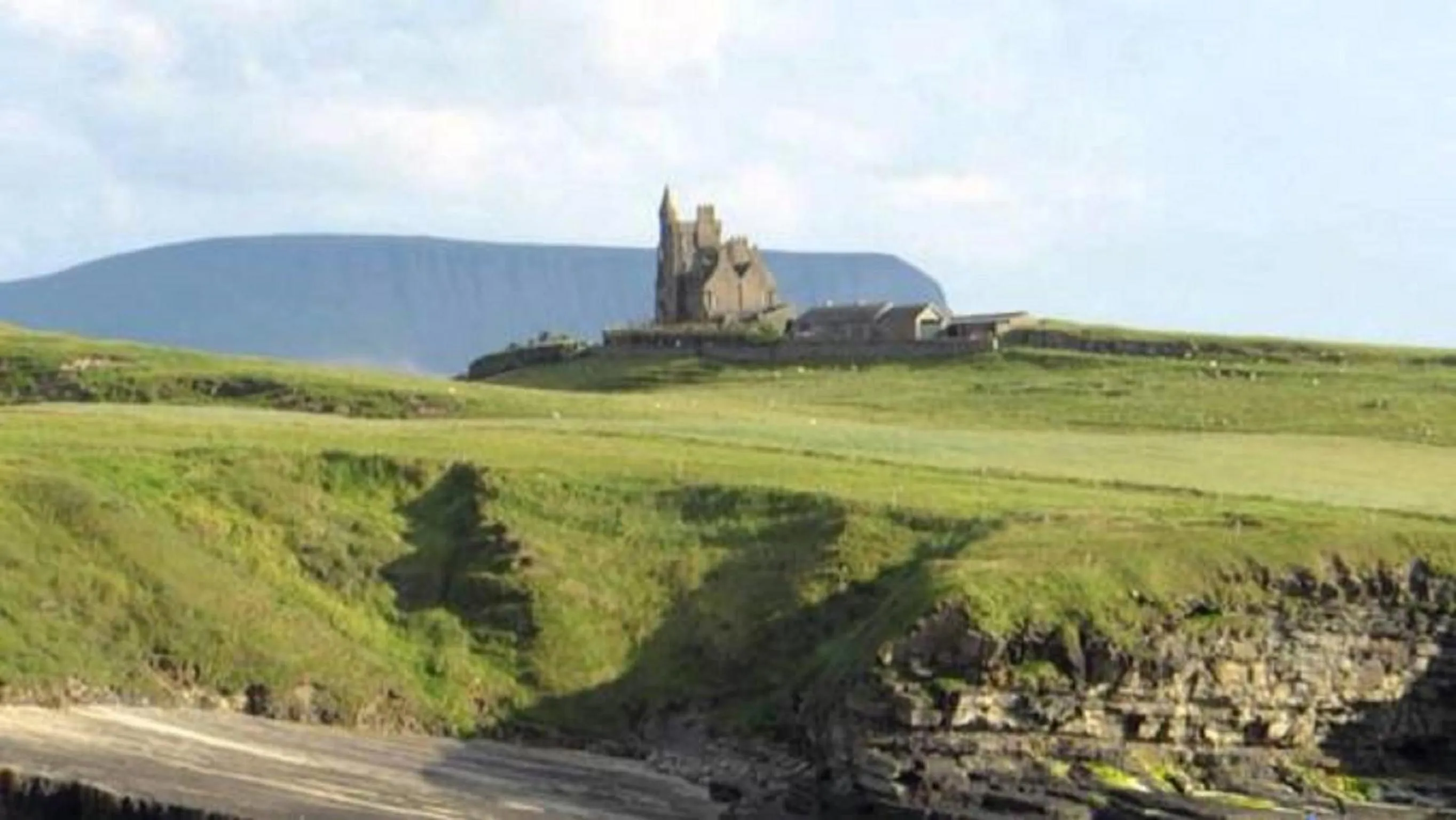 Nearby landmark in The Benwiskin Centre