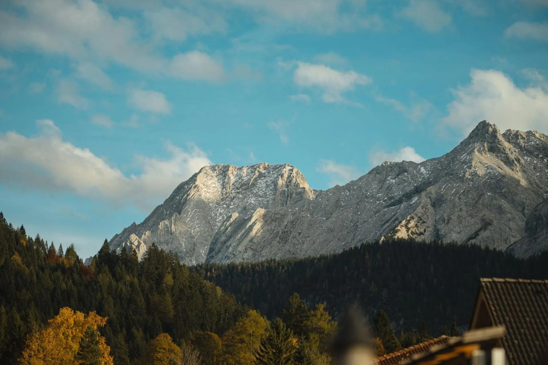 Mountain view in Hotel Tirolerhof - Familotel Zugspitze