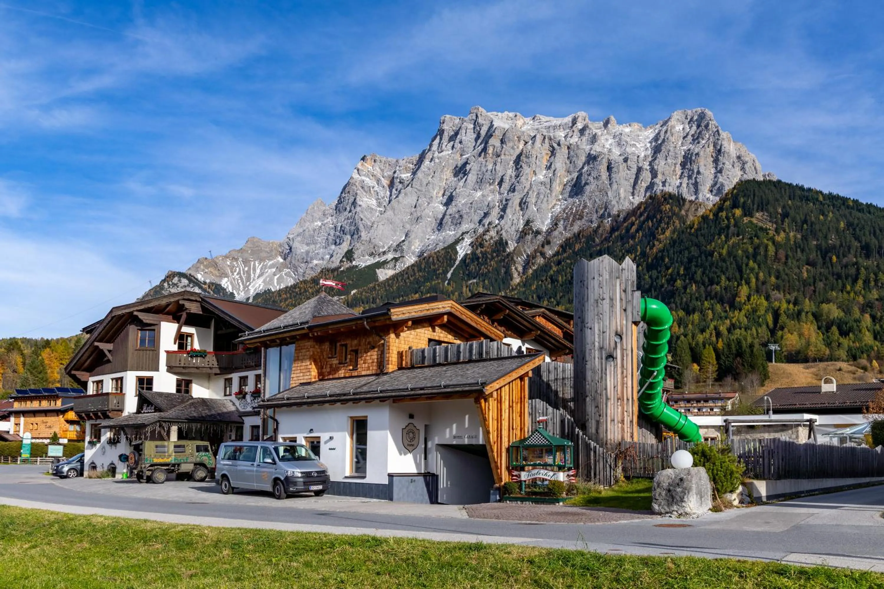 Property building in Hotel Tirolerhof - Familotel Zugspitze