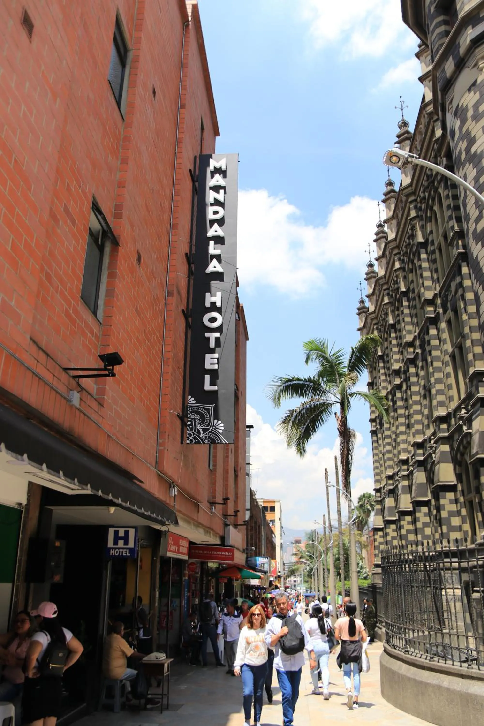 Mandala Medellin Botero By GyC Hotels