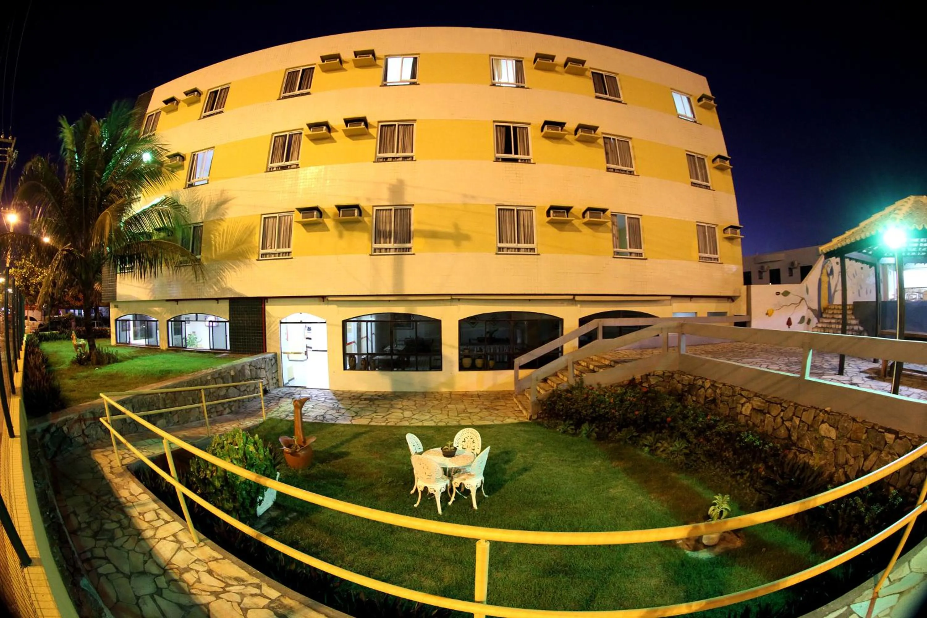 Nascimento Praia Hotel