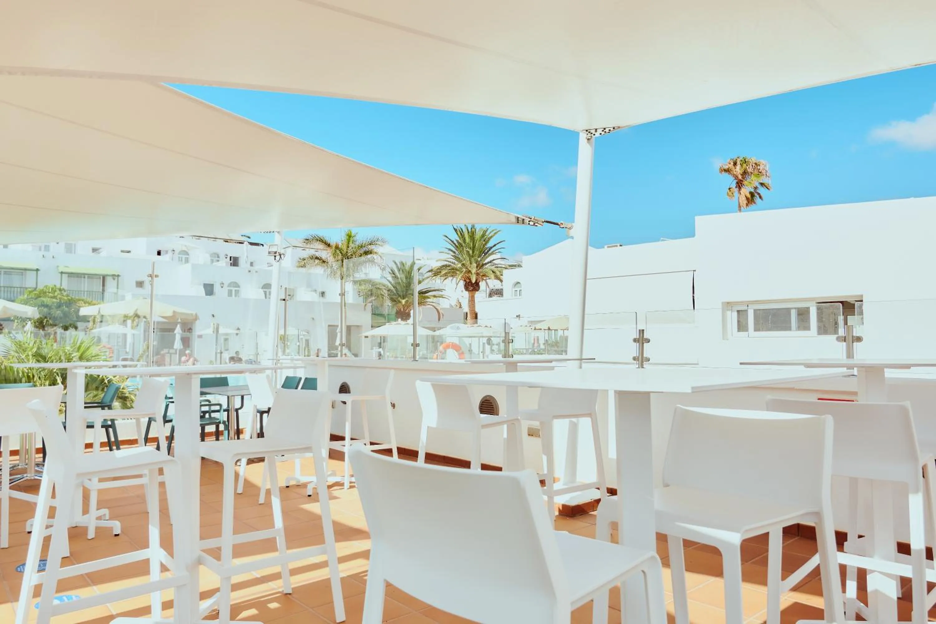 Restaurant/places to eat in Gloria Izaro Club Hotel