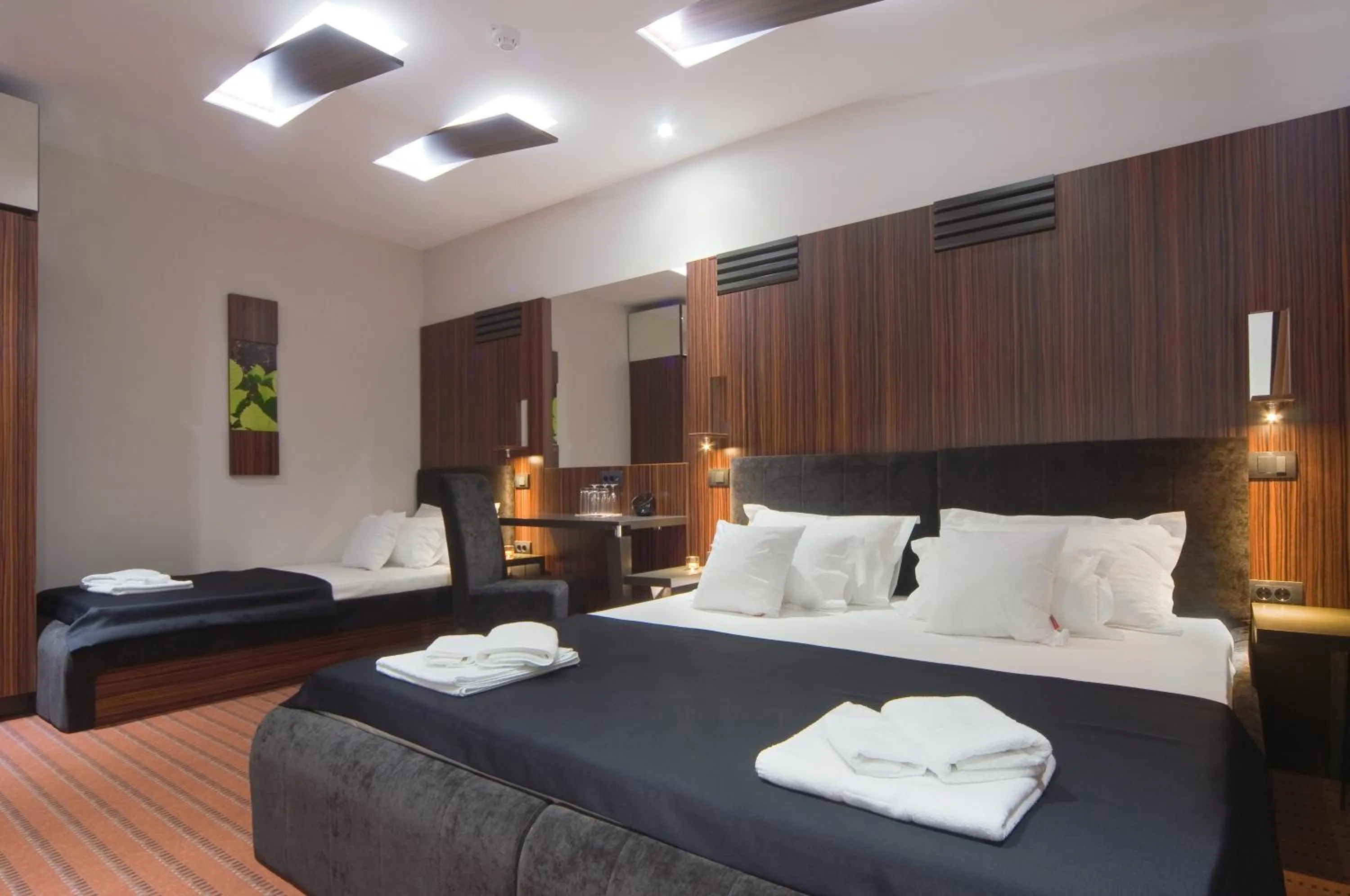 Superior Triple Room in Hotel Viva