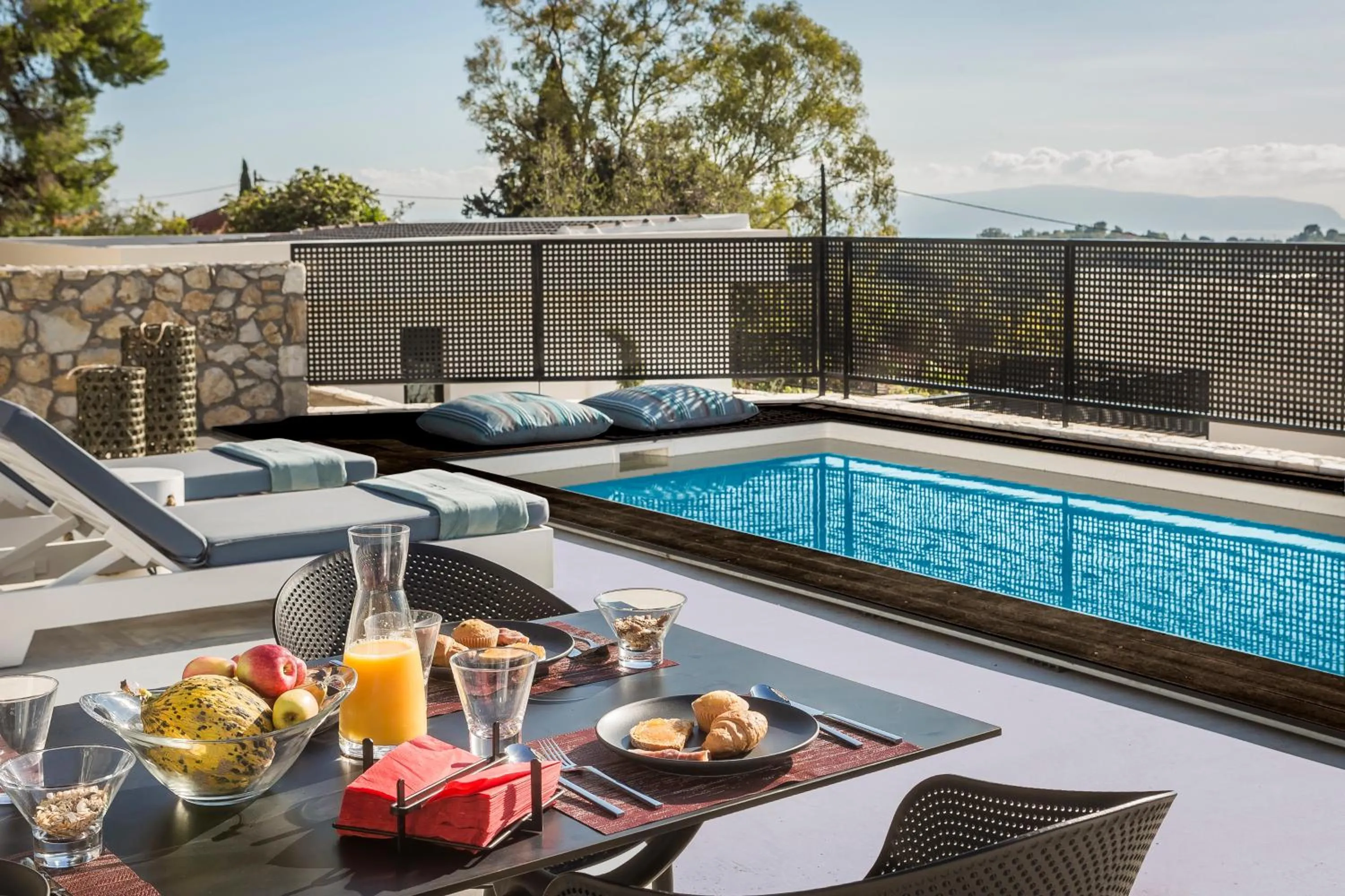 Breakfast in Erolidae Villas