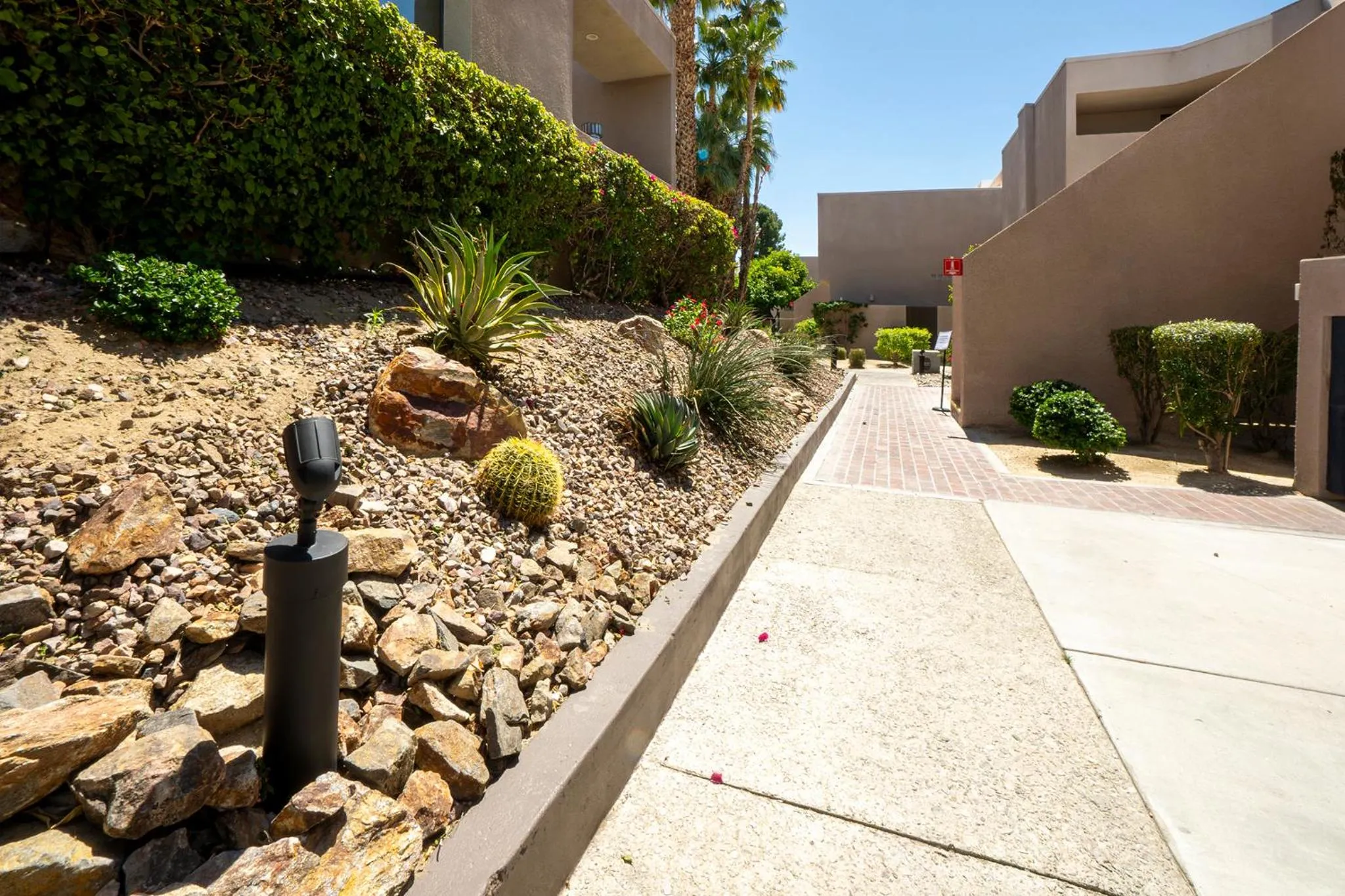 Property building in Vista Mirage Resort