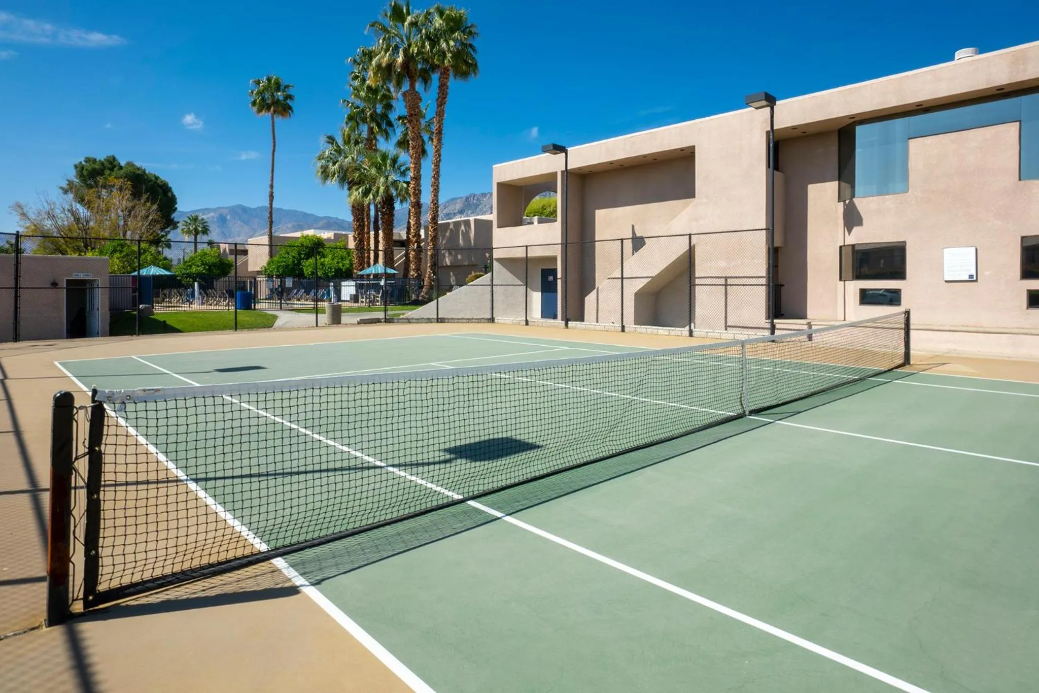 Tennis court in Vista Mirage Resort
