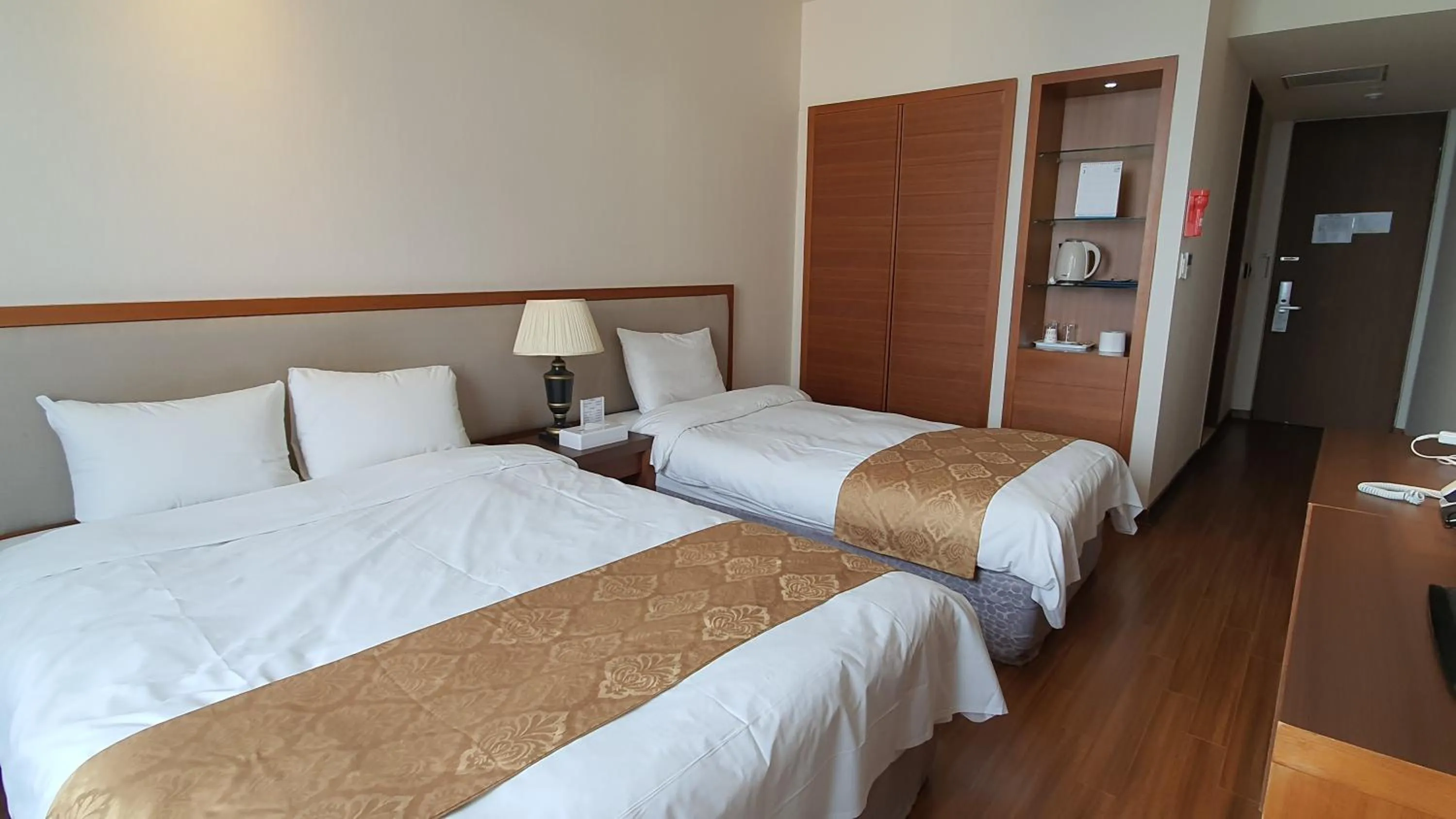 Bed in Gyungpo Beach Hotel