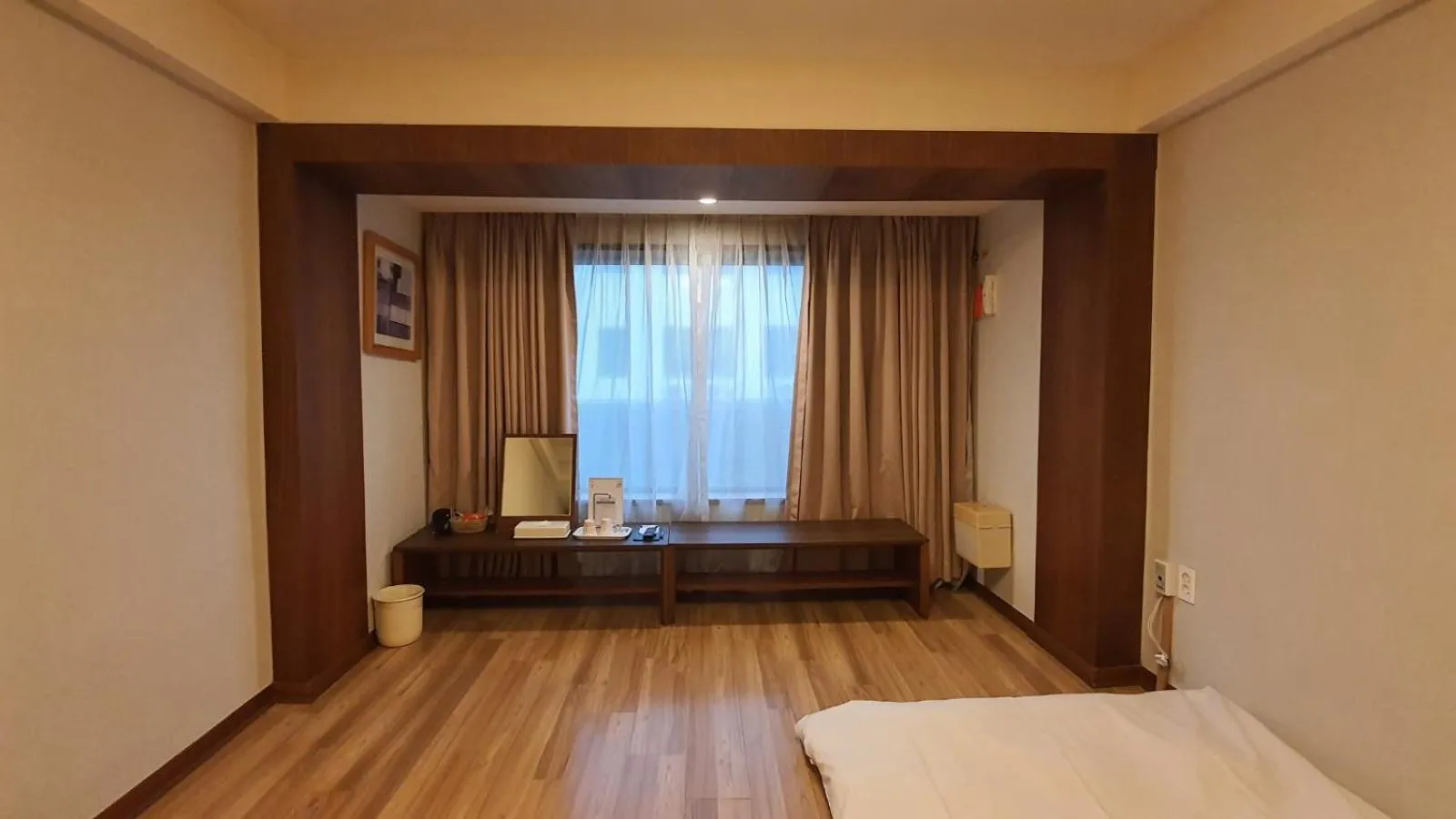 Bed in Gyungpo Beach Hotel