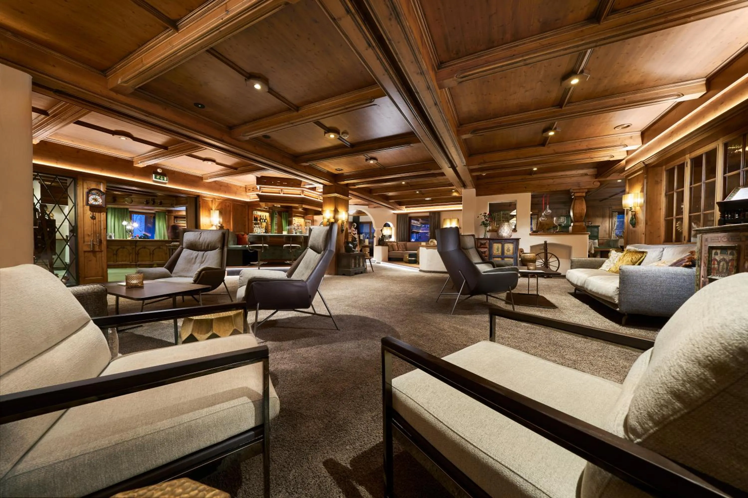 Lobby or reception in Brugger's Genießerhotel Lanersbacherhof