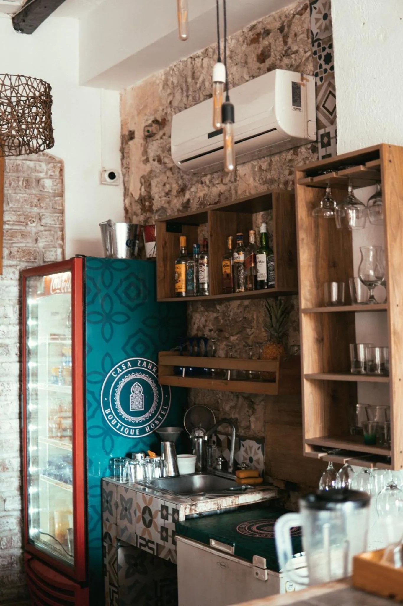 Lounge or bar in Casa Zahri Boutique Hostel