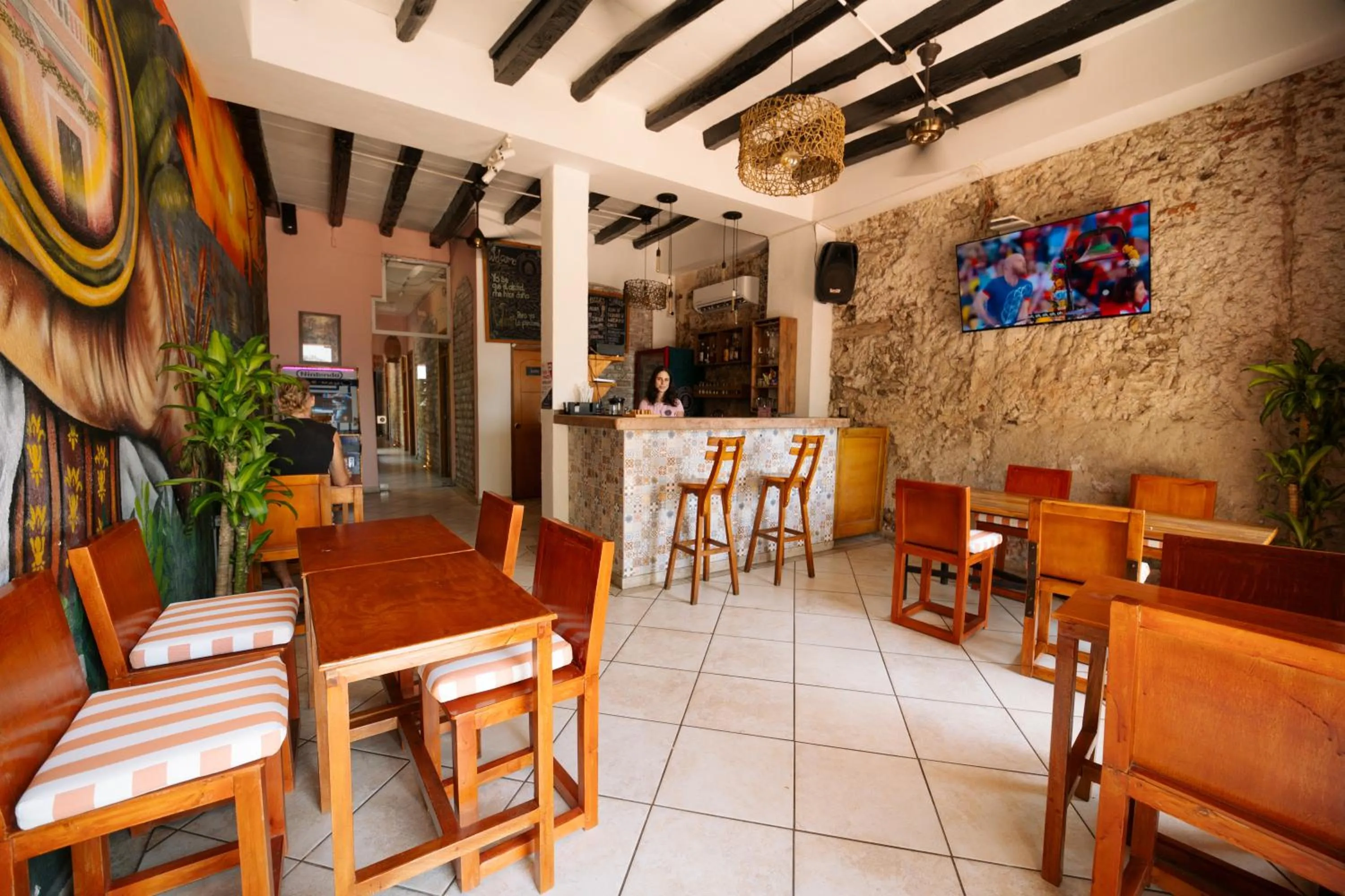 Lounge or bar in Casa Zahri Boutique Hostel