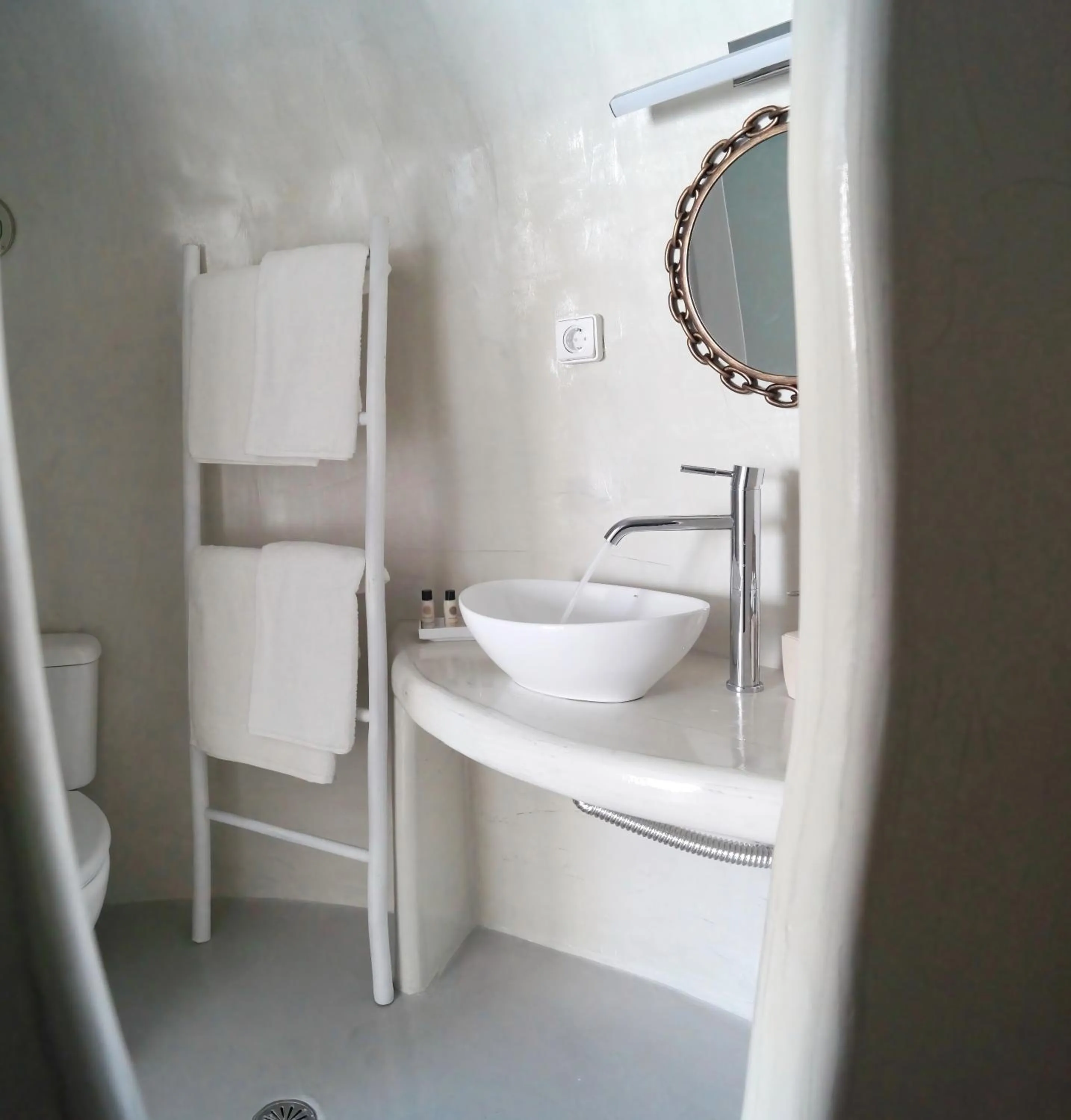 Shower in Golden Stone Santorini Suites