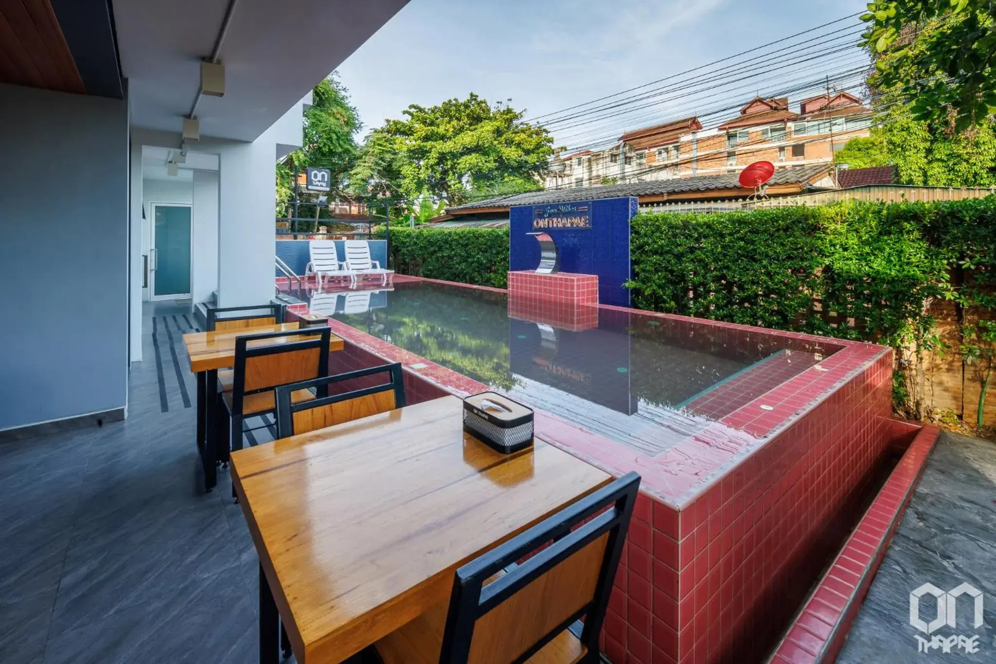 Pool view in ON Thapae Gate Chiangmai Pool view in ON Thapae Gate Chiangmai