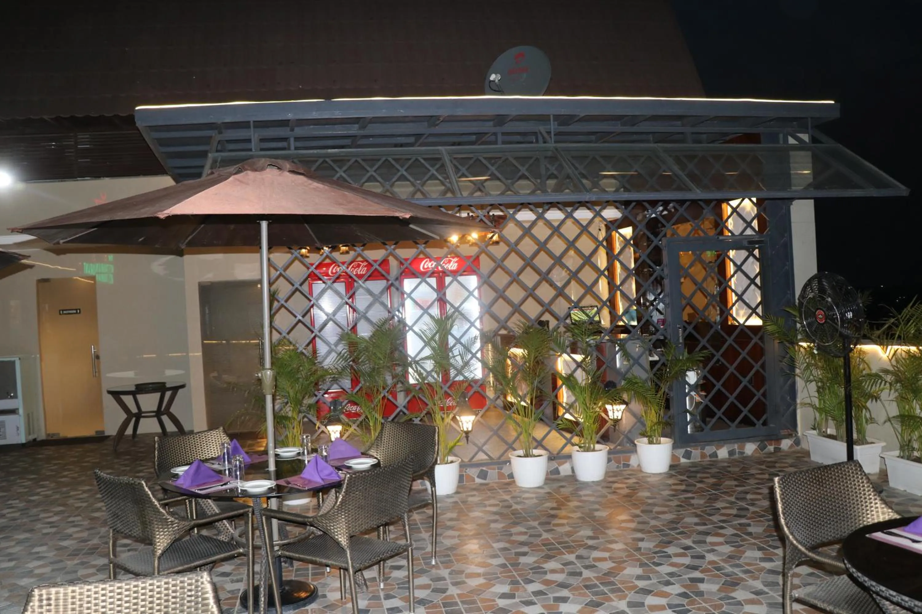 Restaurant/places to eat in Regenta Inn Amristar Airport Road by Royal Orchid Hotels Limited