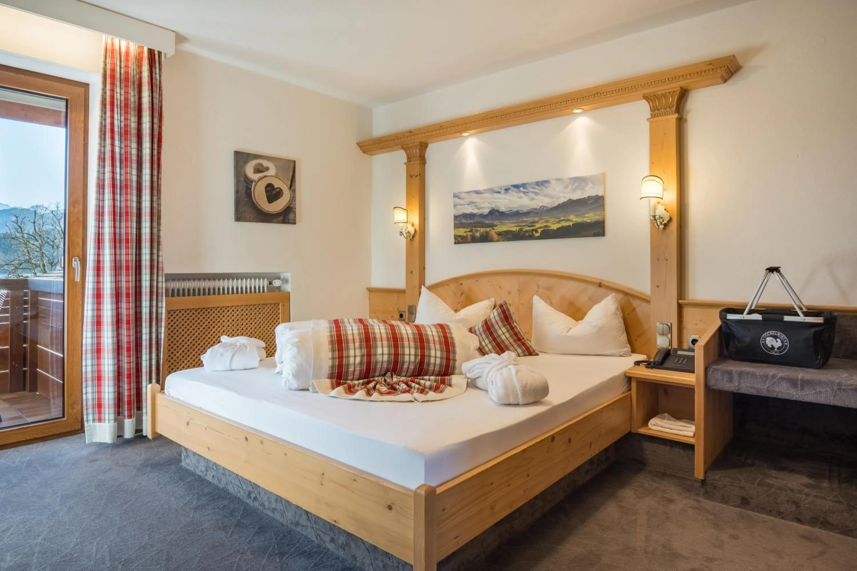 Bed in Landhotel Gockelwirt