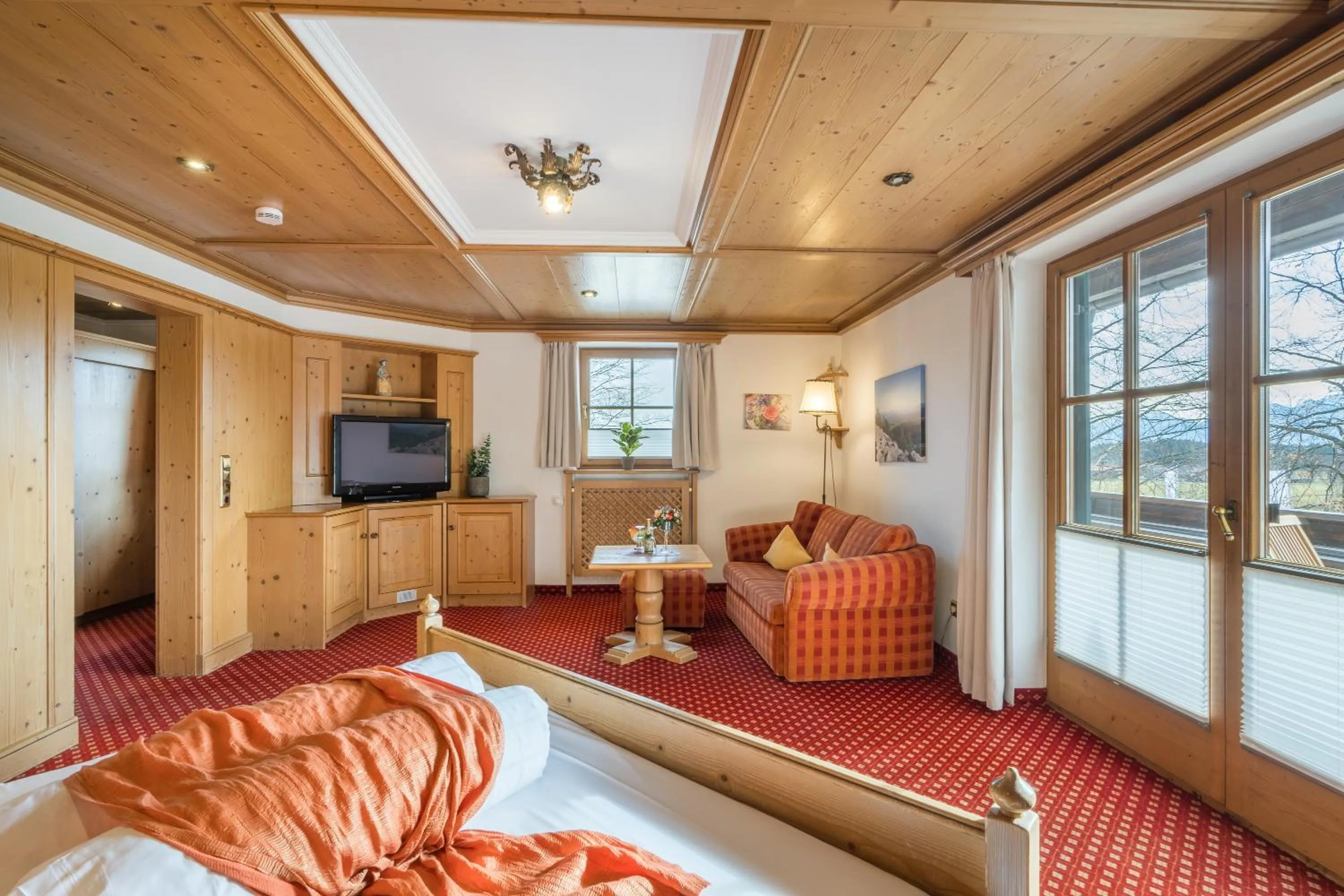 Bed in Landhotel Gockelwirt