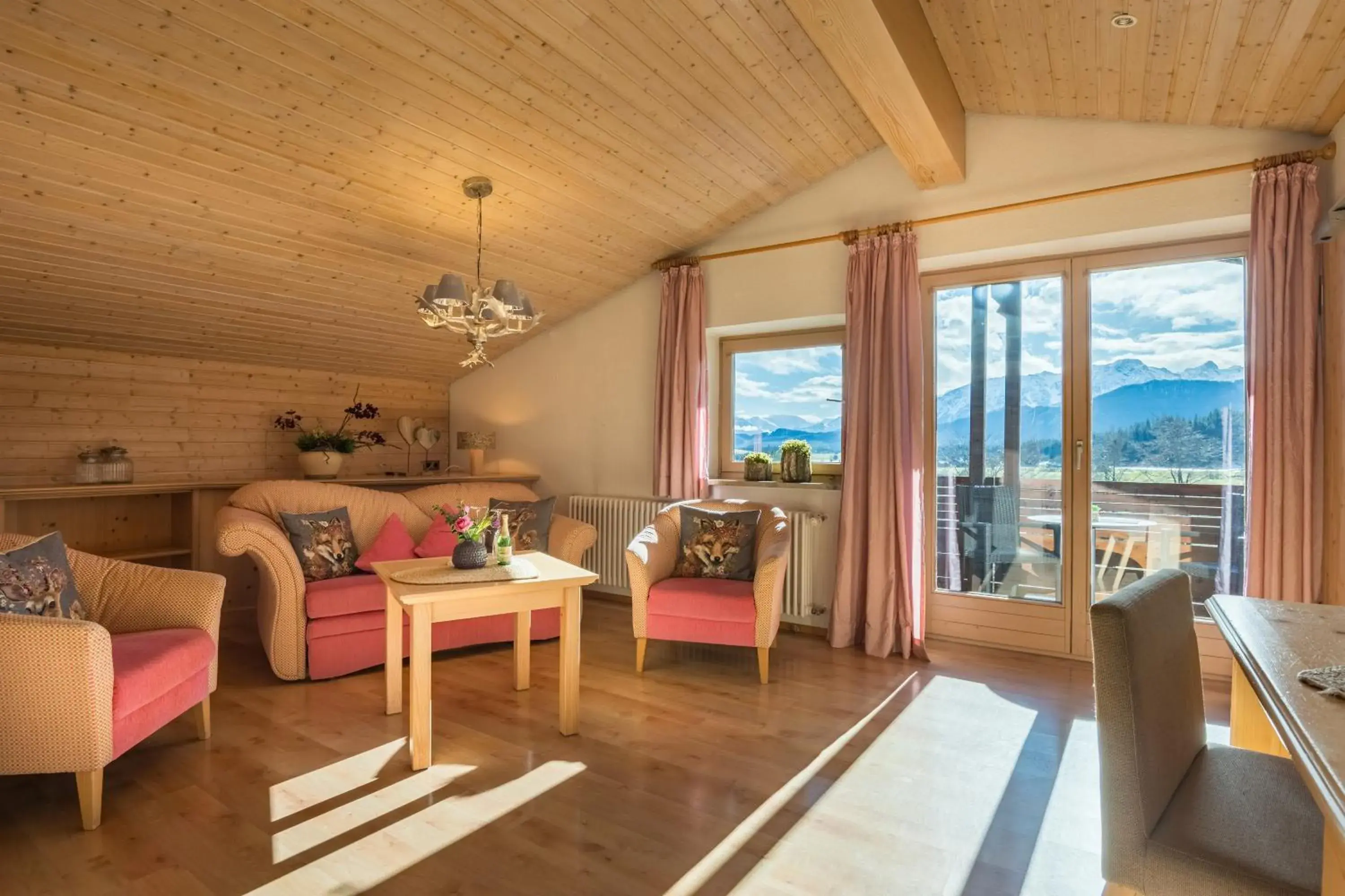 Suite - single occupancy in Landhotel Gockelwirt Suite - single occupancy in Landhotel Gockelwirt