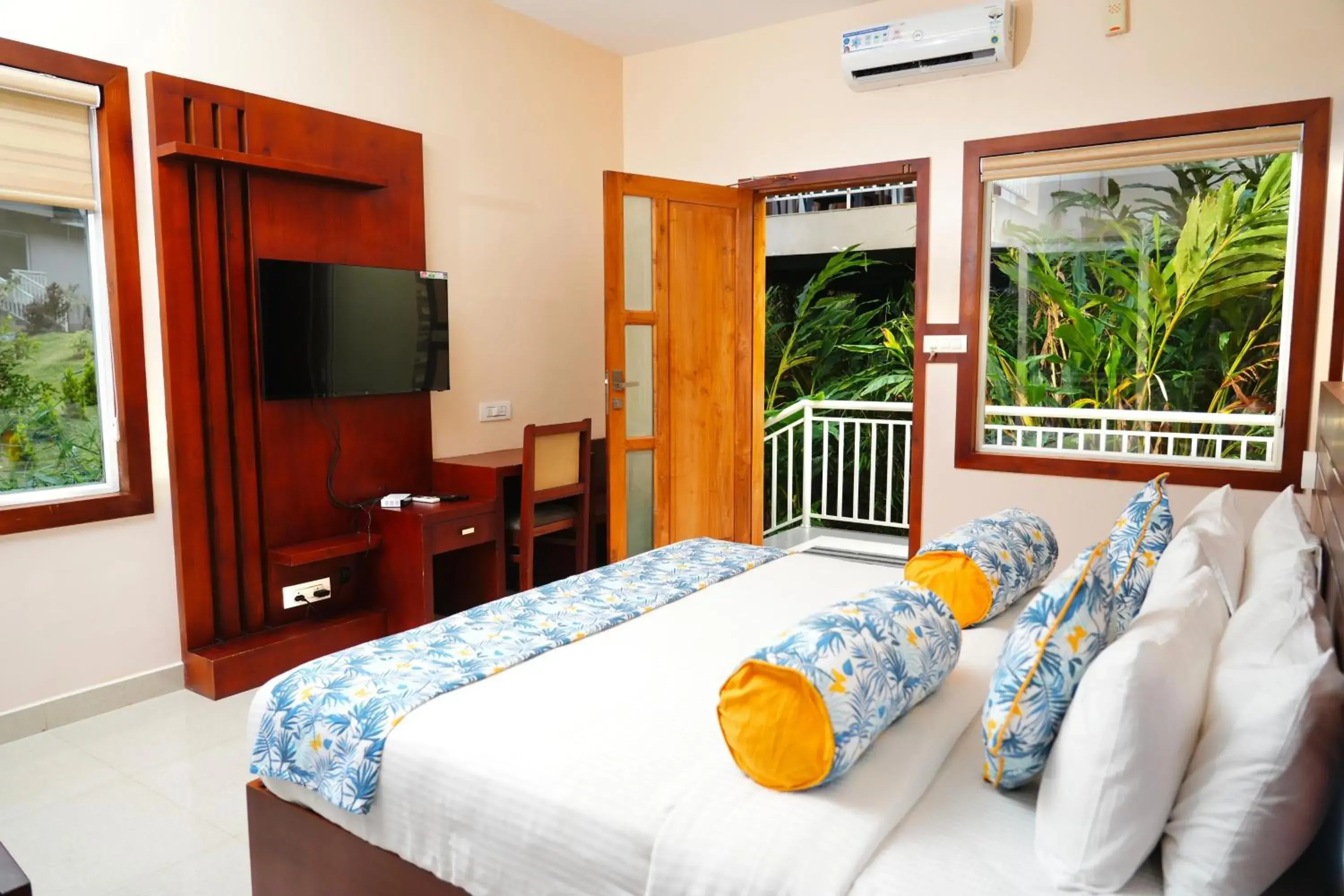 Bed in Aveda Munnar Mountains and Mist Bed in Aveda Munnar Mountains and Mist