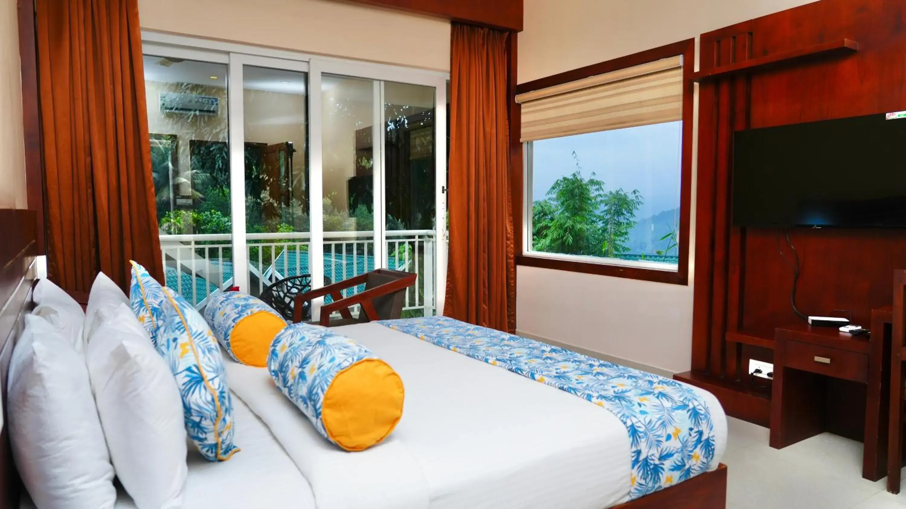 Bed in Aveda Munnar Mountains and Mist Bed in Aveda Munnar Mountains and Mist