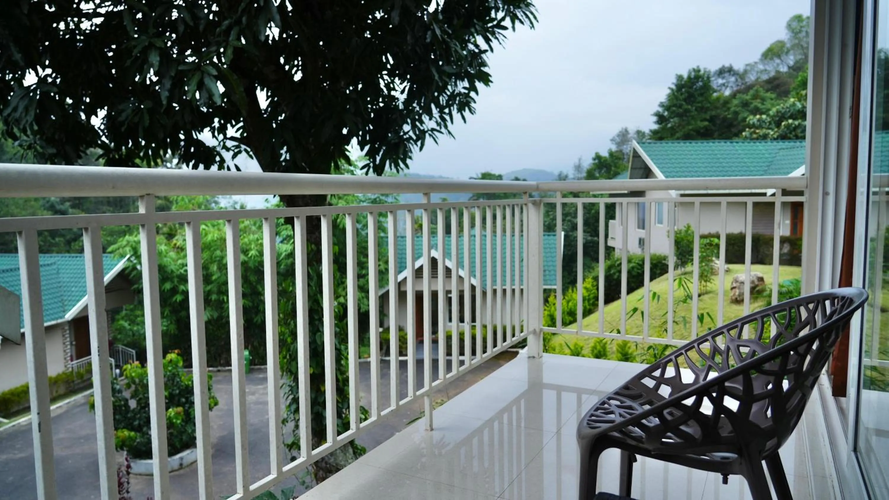 Balcony/Terrace in Aveda Munnar Mountains and Mist