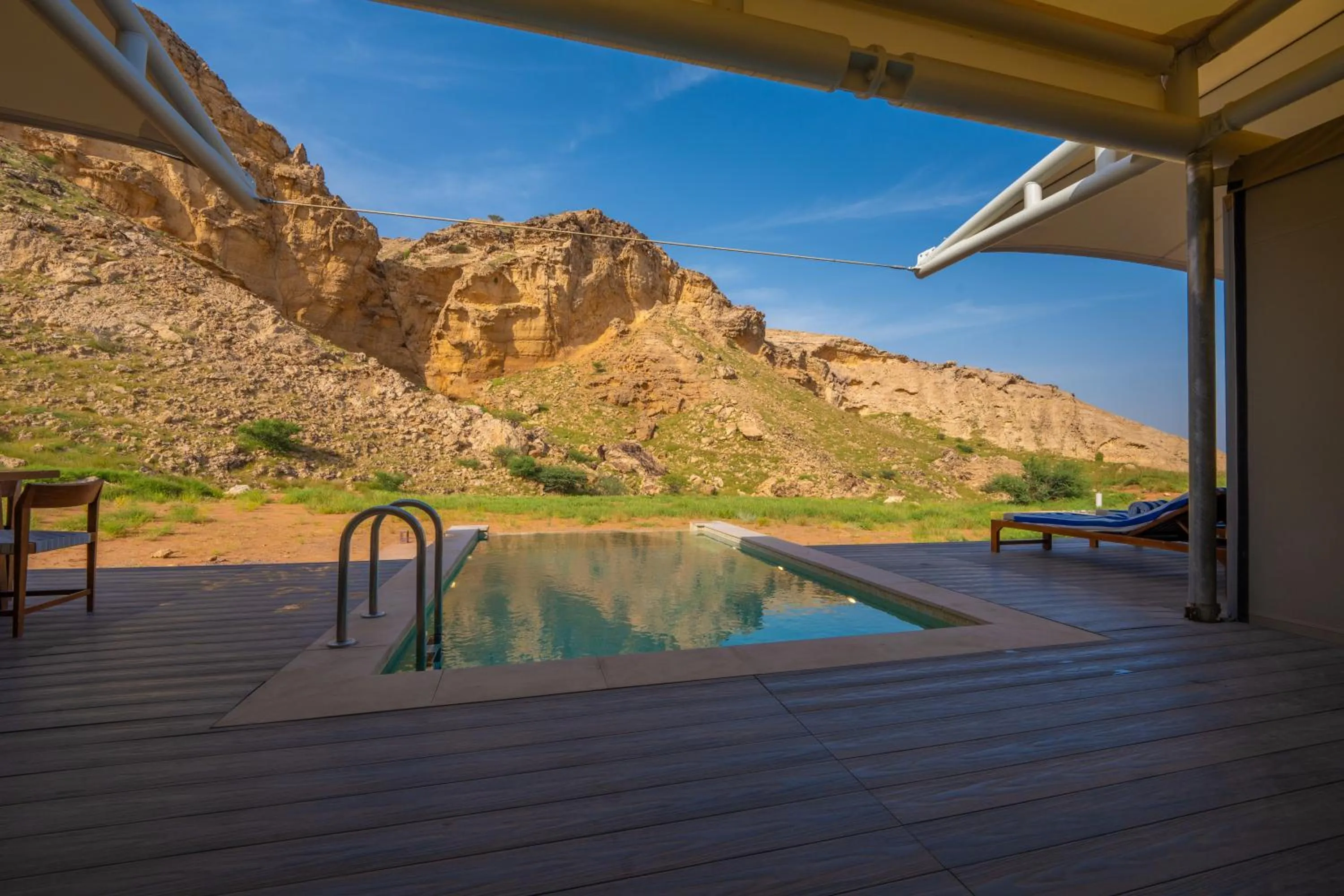 Day in Moon Retreat by Sharjah Collection