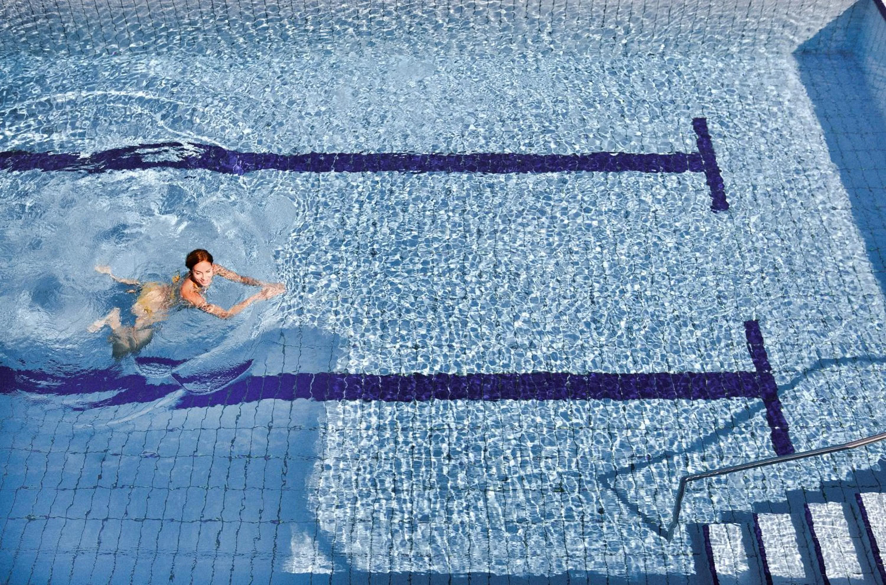 Hot Spring Bath in Heilthermen Resort Bad Waltersdorf