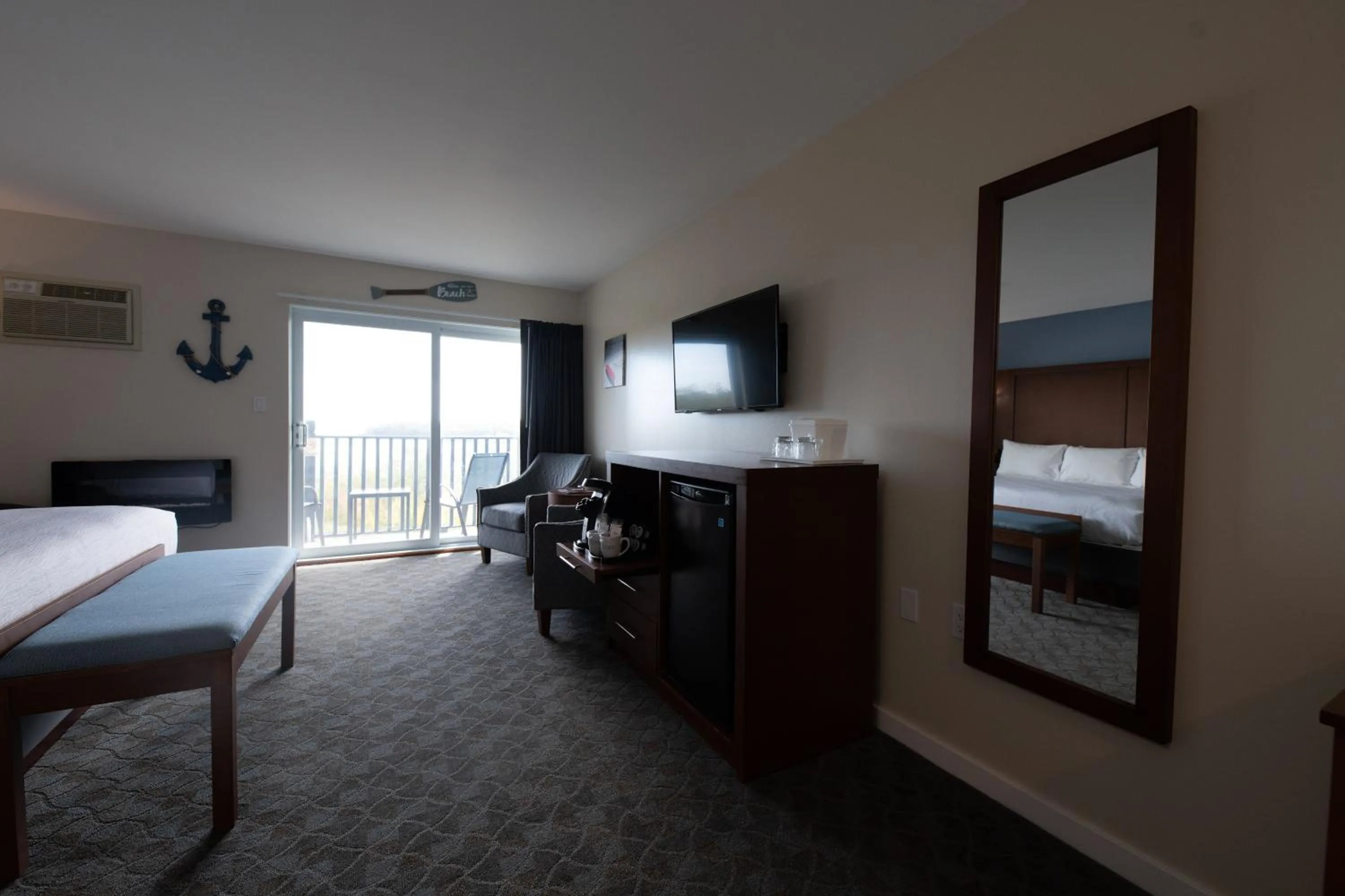 Bed in Ledges By the Bay