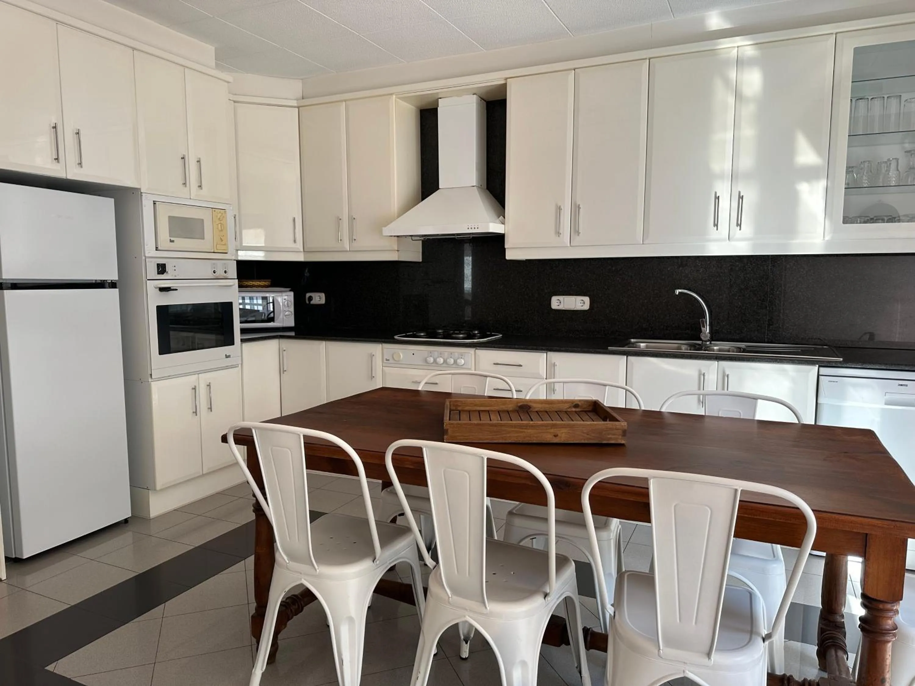 Kitchen or kitchenette in Agi Riu Segre Villa