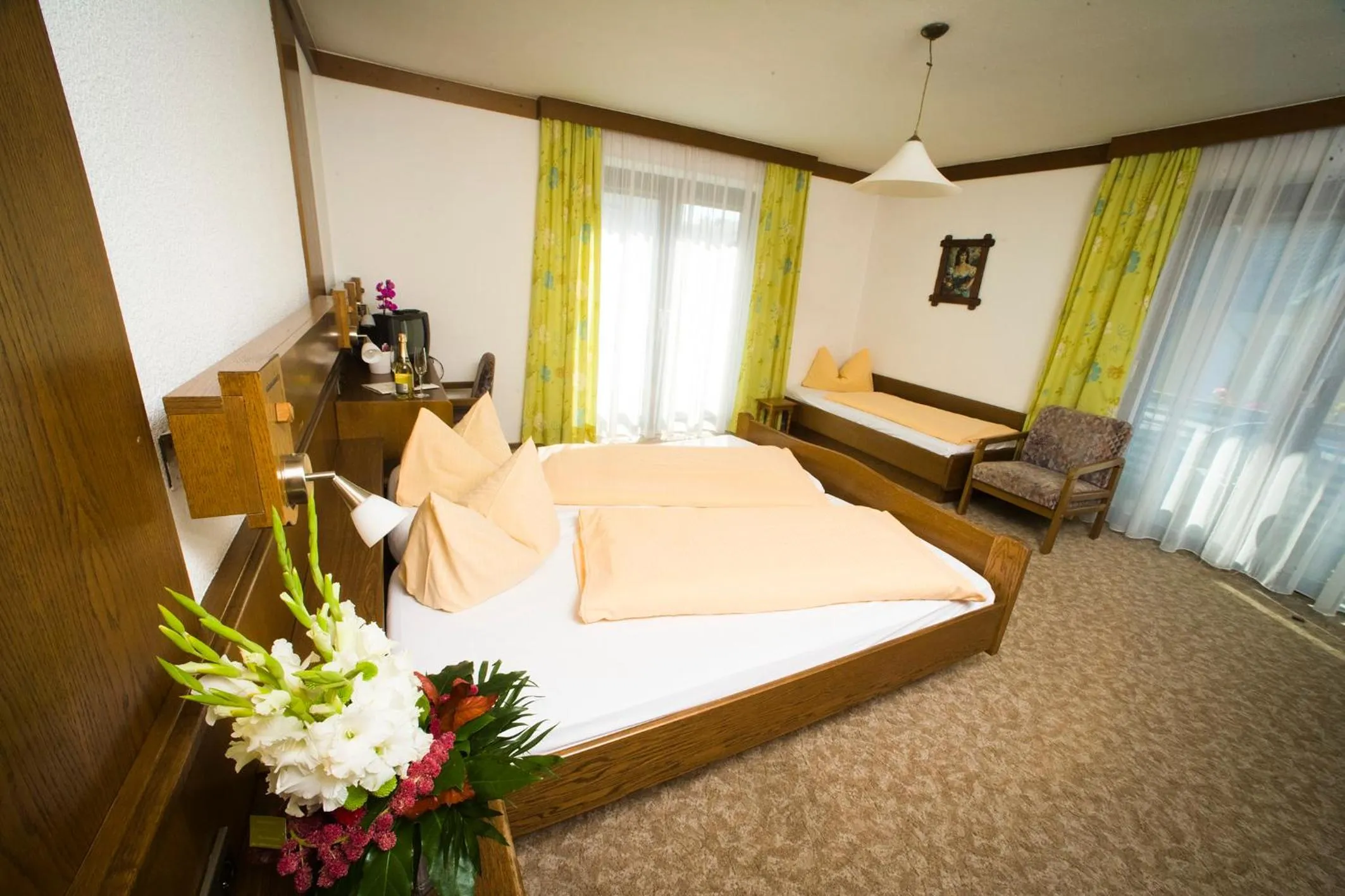 Bed in Hotel Landgasthof Zum Schildhauer