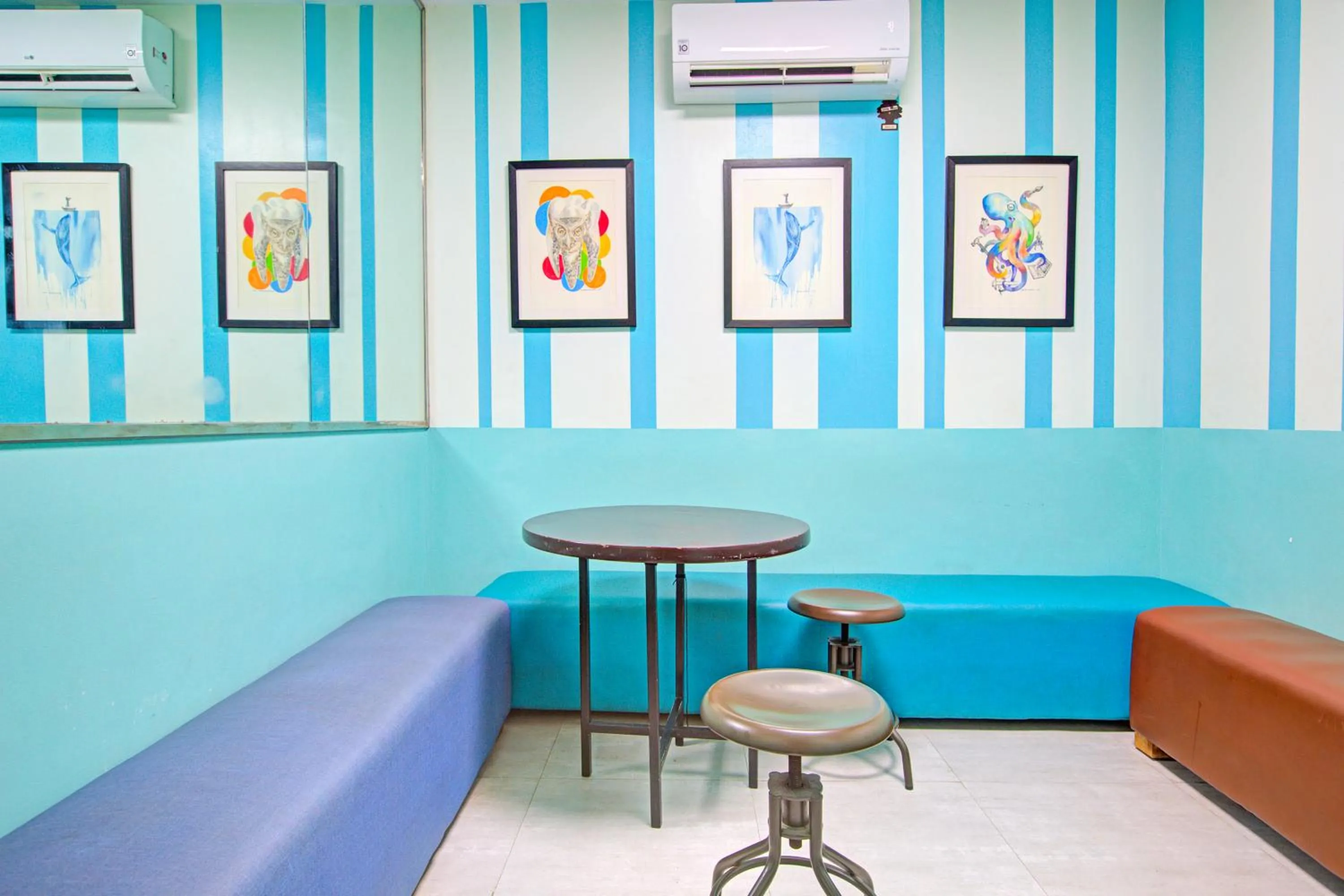 Lobby or reception in Collection O Metro Manila near University Belt formerly 1318 Residences