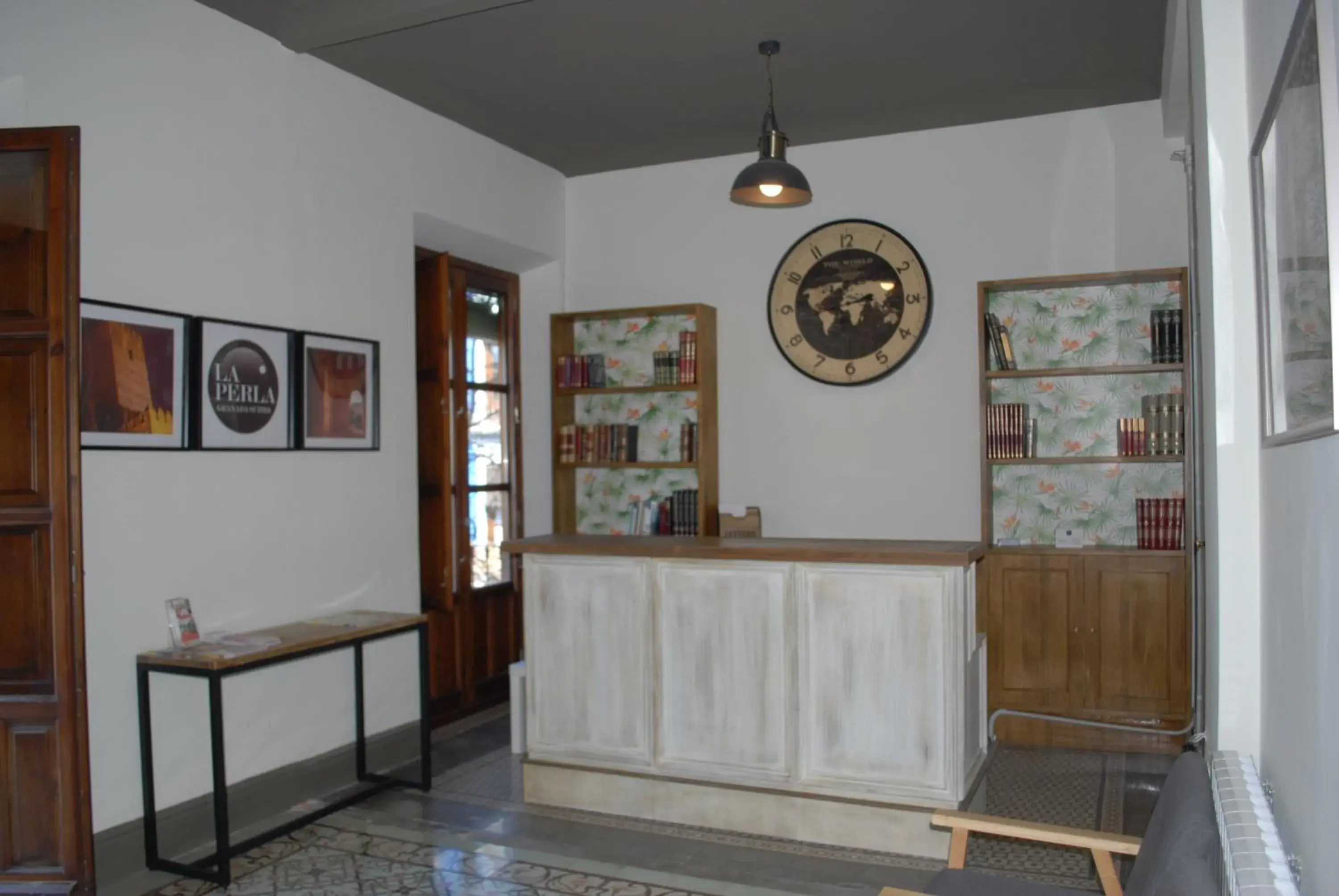 Lobby or reception in La Perla Granada Suites Lobby or reception in La Perla Granada Suites