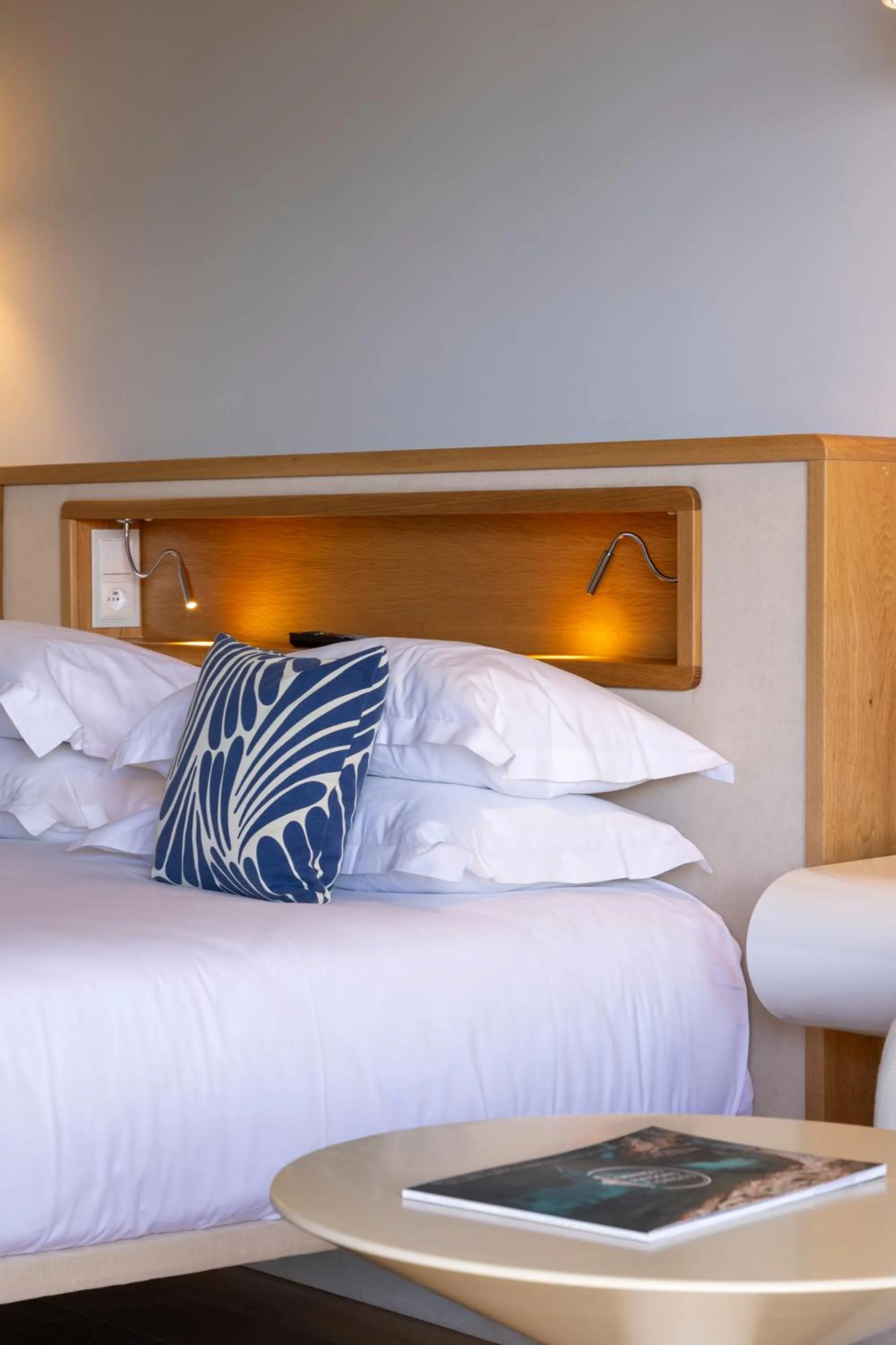 Bedroom, Bed in Hotel & Spa Kasano Calvi - Handwritten Collection