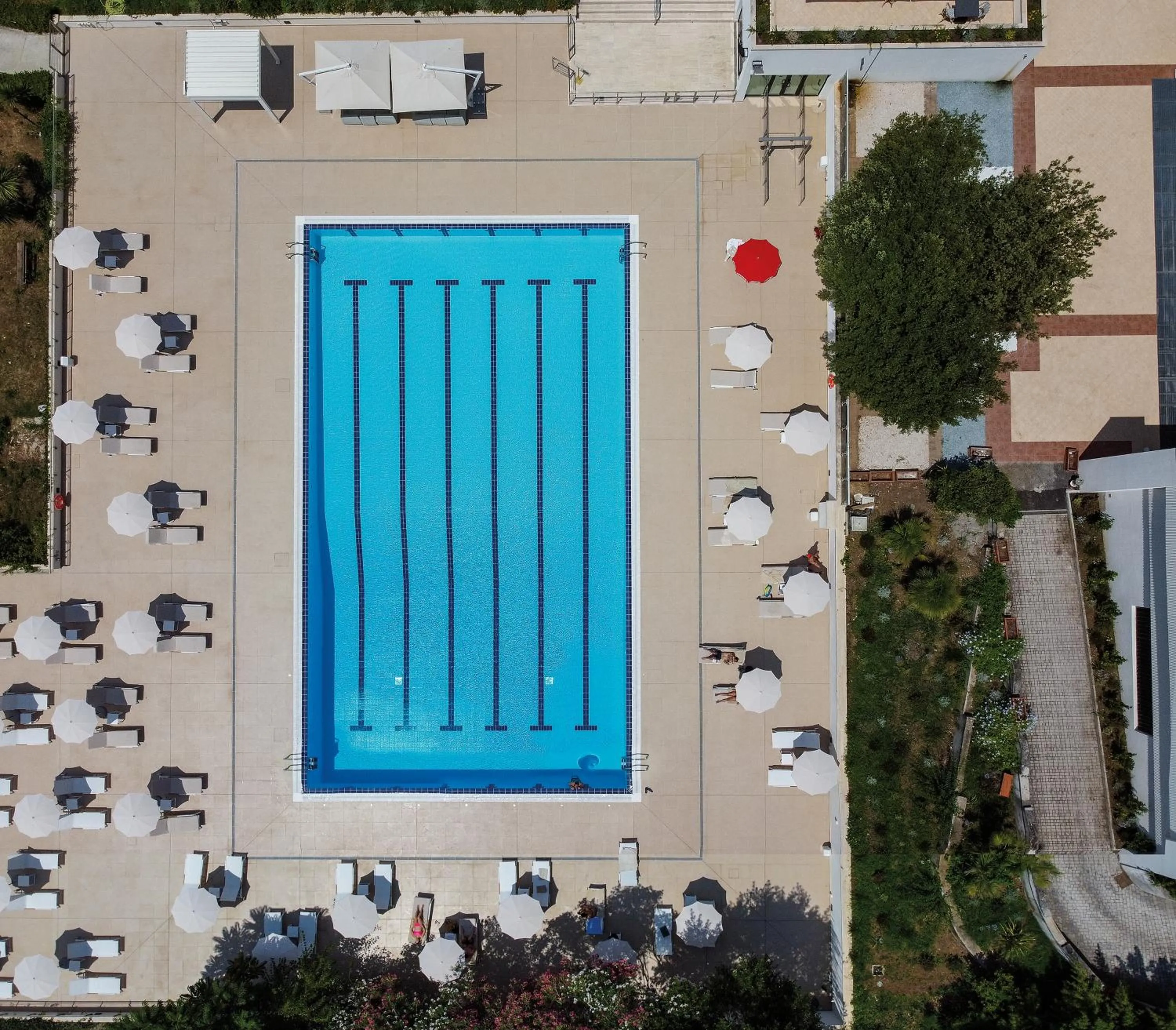 Swimming pool in Hotel Villa Pamphili Roma